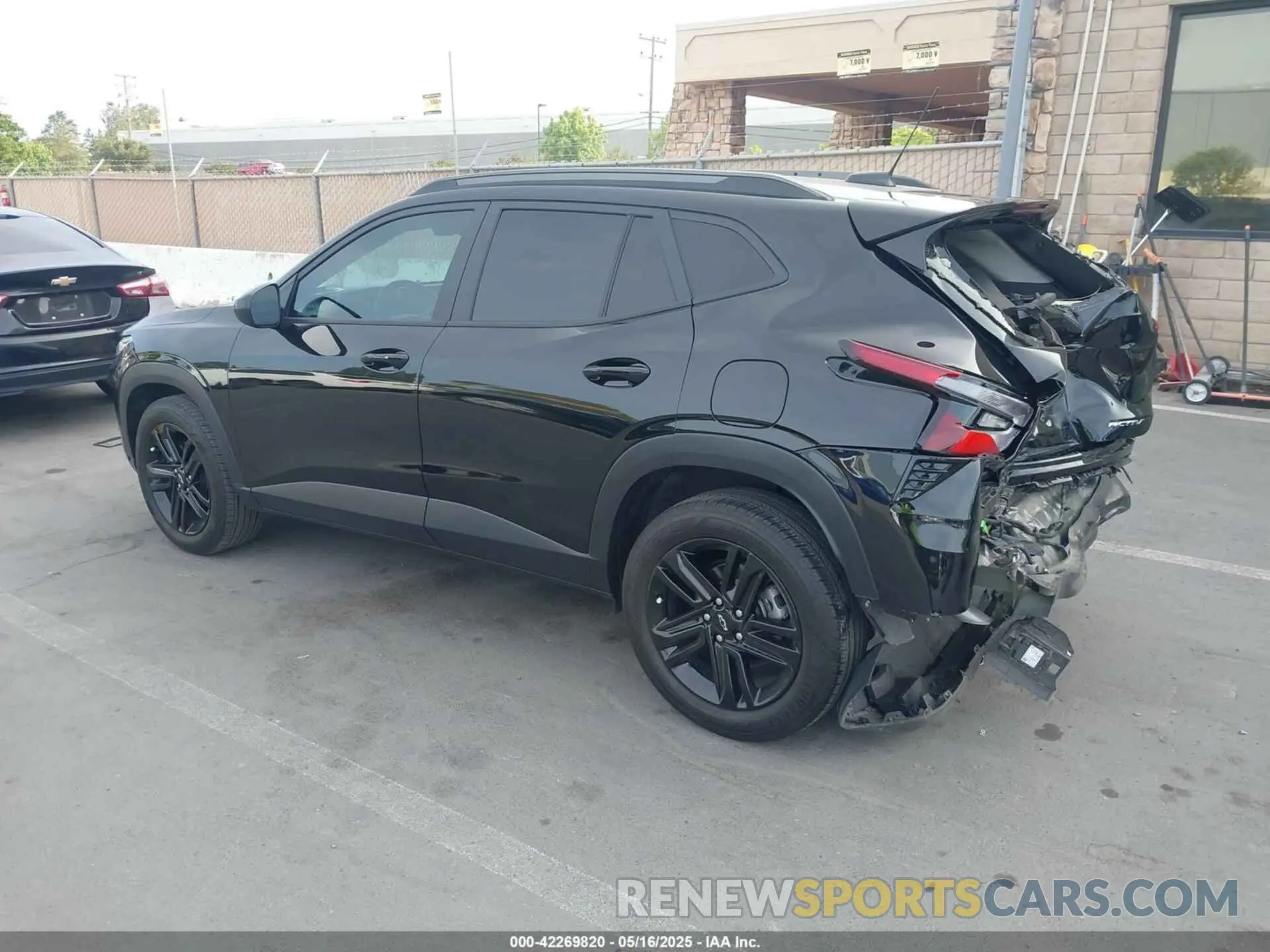 3 Photograph of a damaged car KL77LKE25RC201879 CHEVROLET TRAX 2024