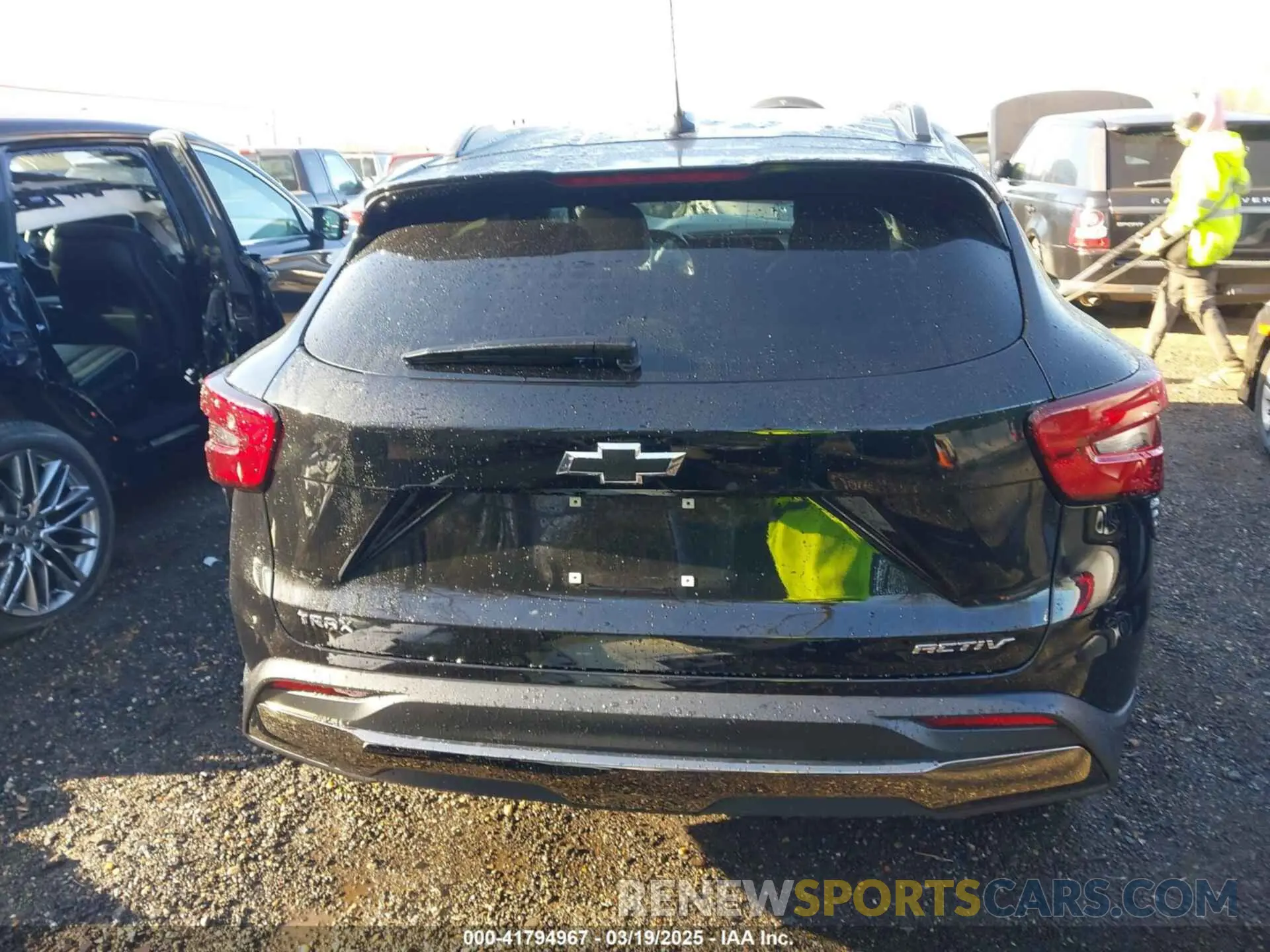 16 Фотография поврежденного автомобиля KL77LKE27RC127493 CHEVROLET TRAX 2024
