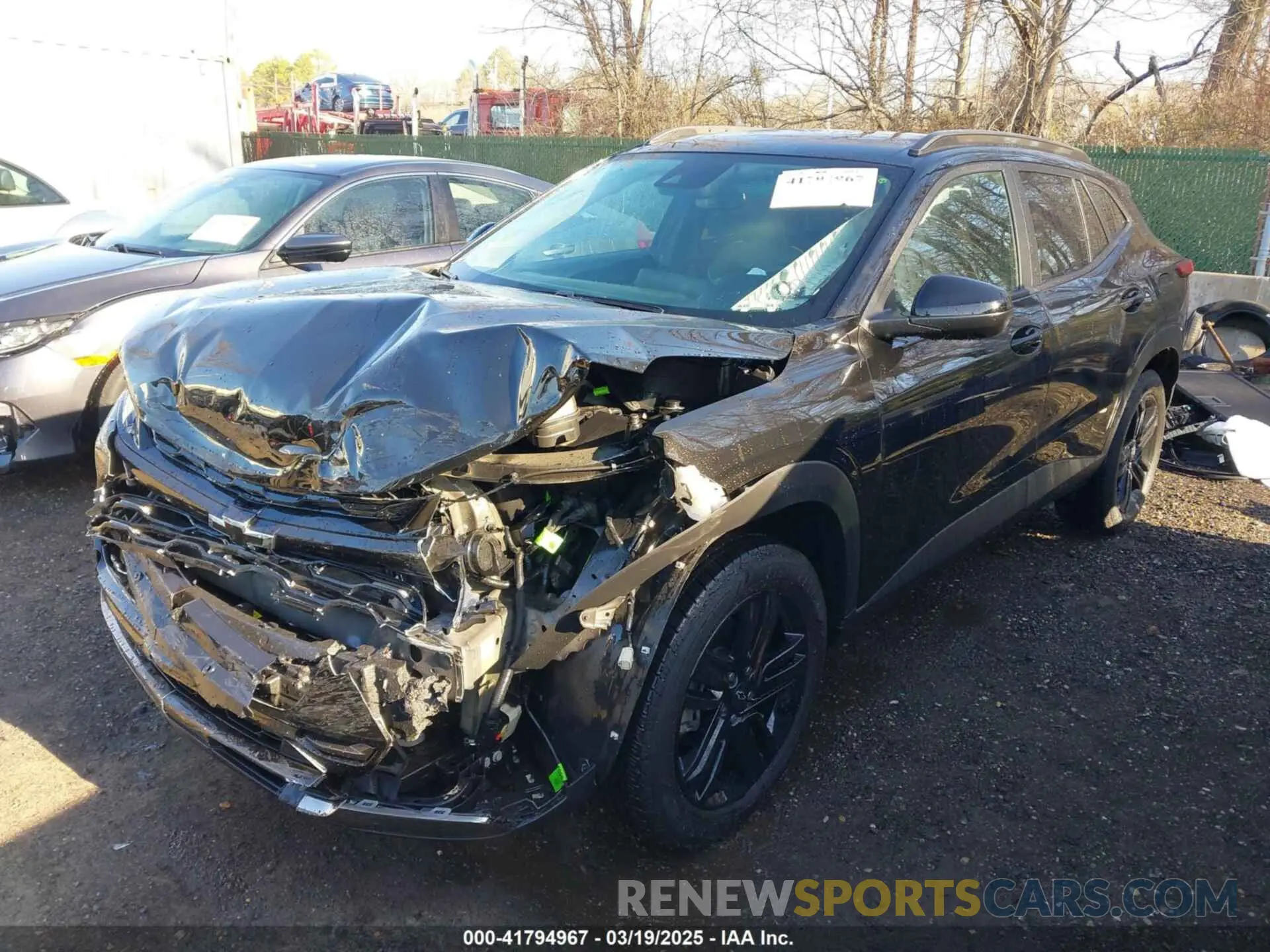 2 Фотография поврежденного автомобиля KL77LKE27RC127493 CHEVROLET TRAX 2024