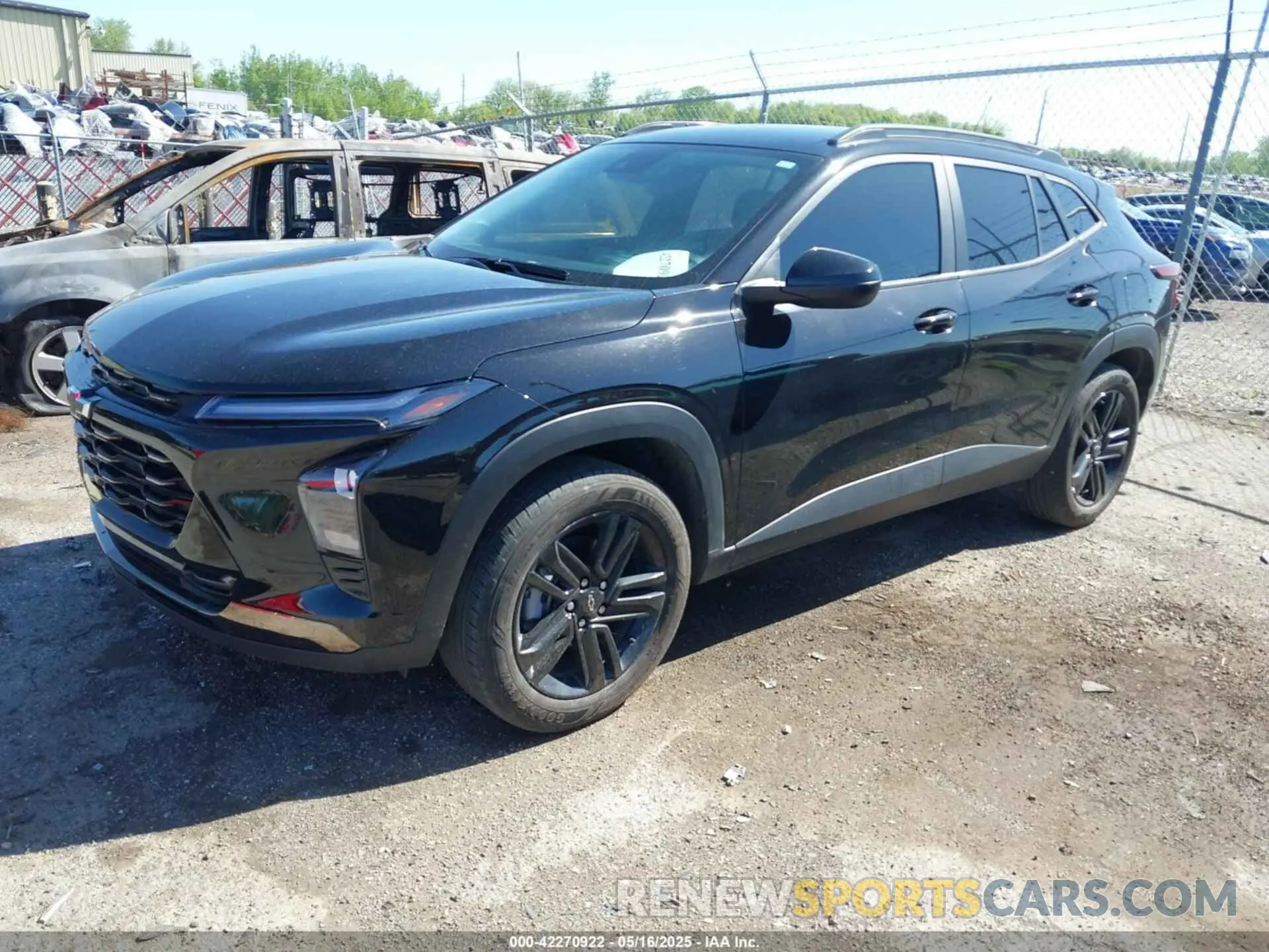 2 Photograph of a damaged car KL77LKE2XRC004271 CHEVROLET TRAX 2024