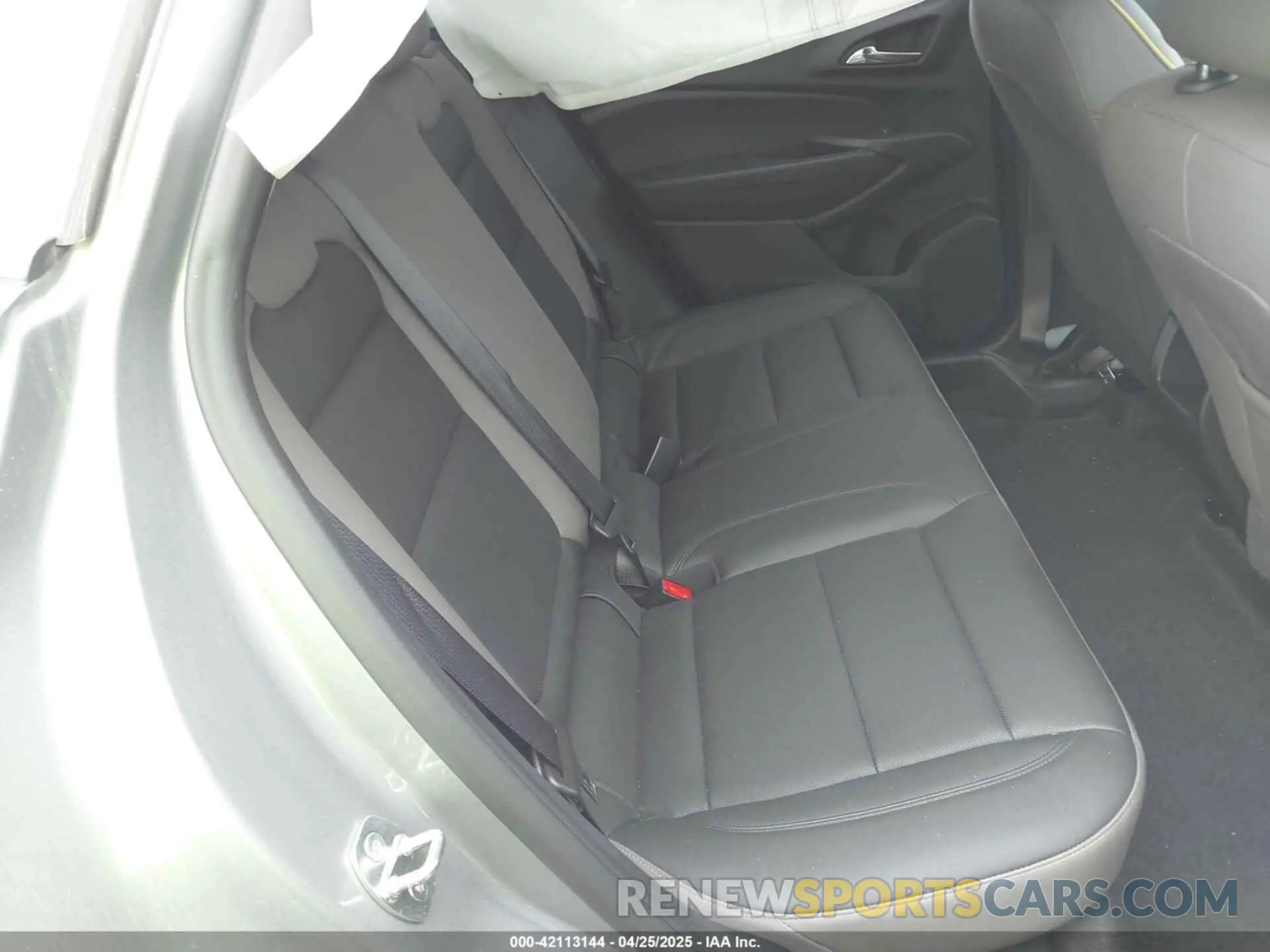 8 Фотография поврежденного автомобиля KL77LKE2XRC078192 CHEVROLET TRAX 2024