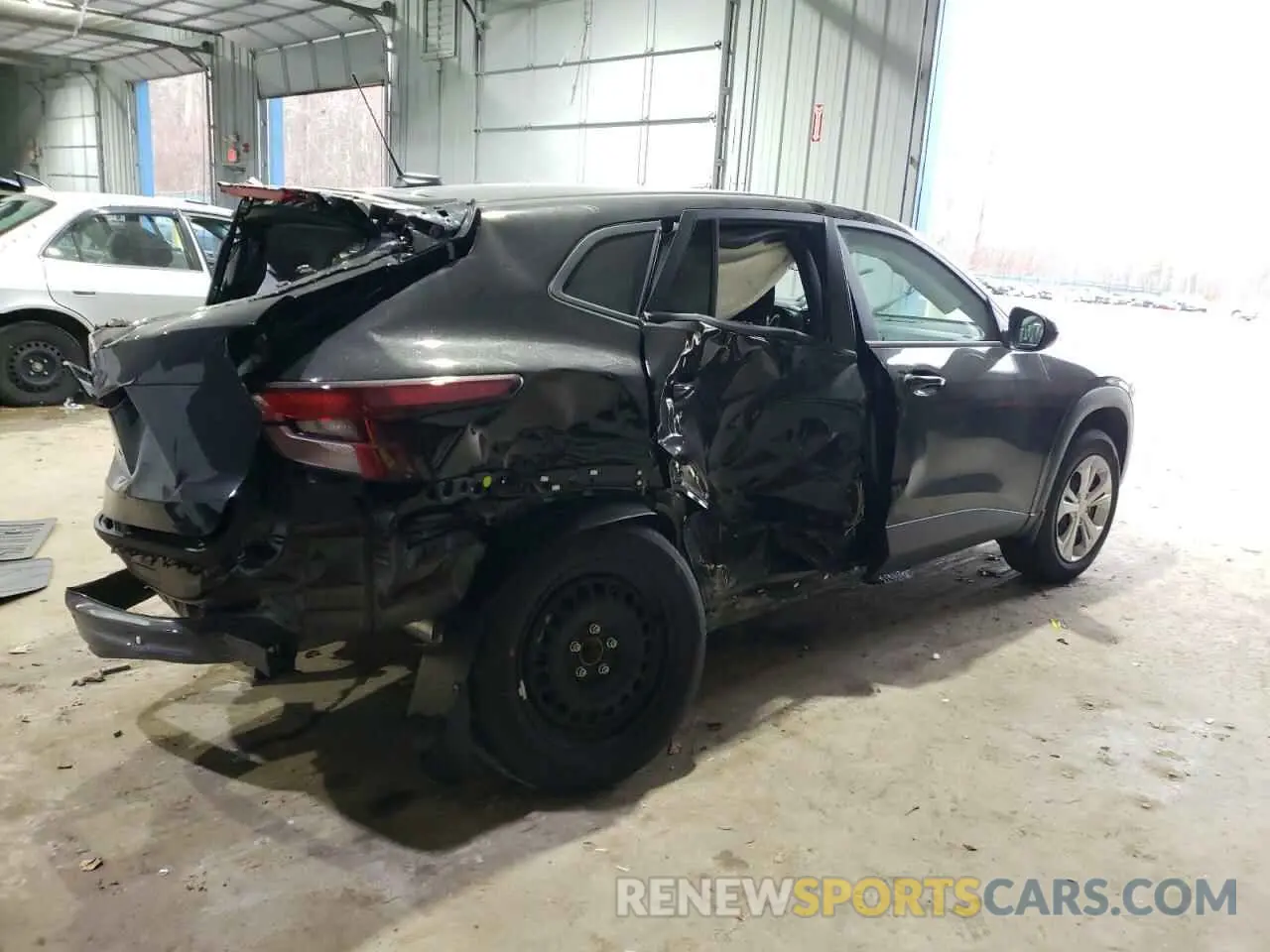 3 Фотография поврежденного автомобиля KL77LFEP0SC094524 CHEVROLET TRAX 2025