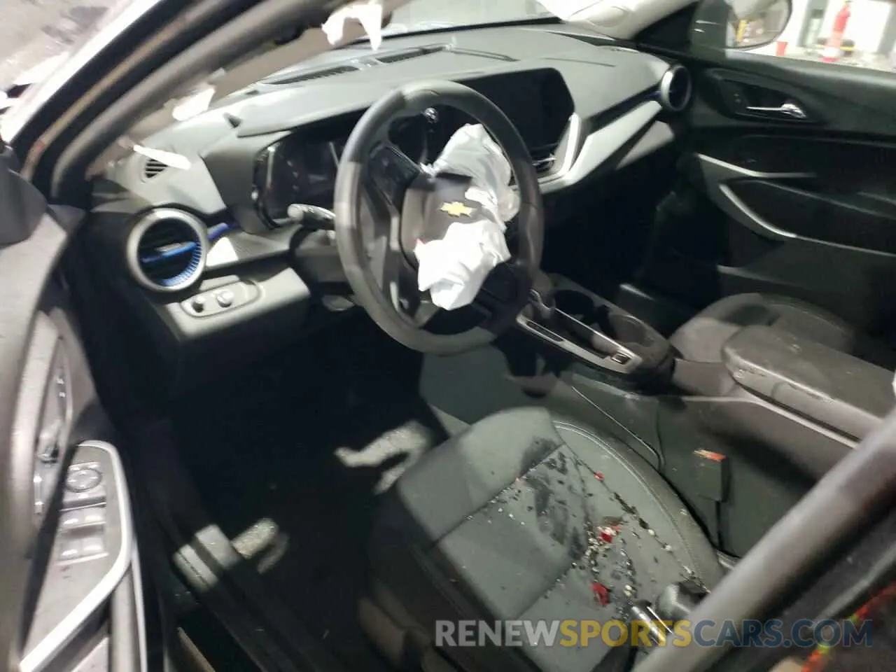 8 Фотография поврежденного автомобиля KL77LFEP0SC094524 CHEVROLET TRAX 2025