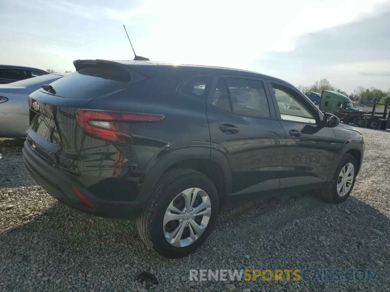 3 Photograph of a damaged car KL77LFEP0SC109121 CHEVROLET TRAX 2025