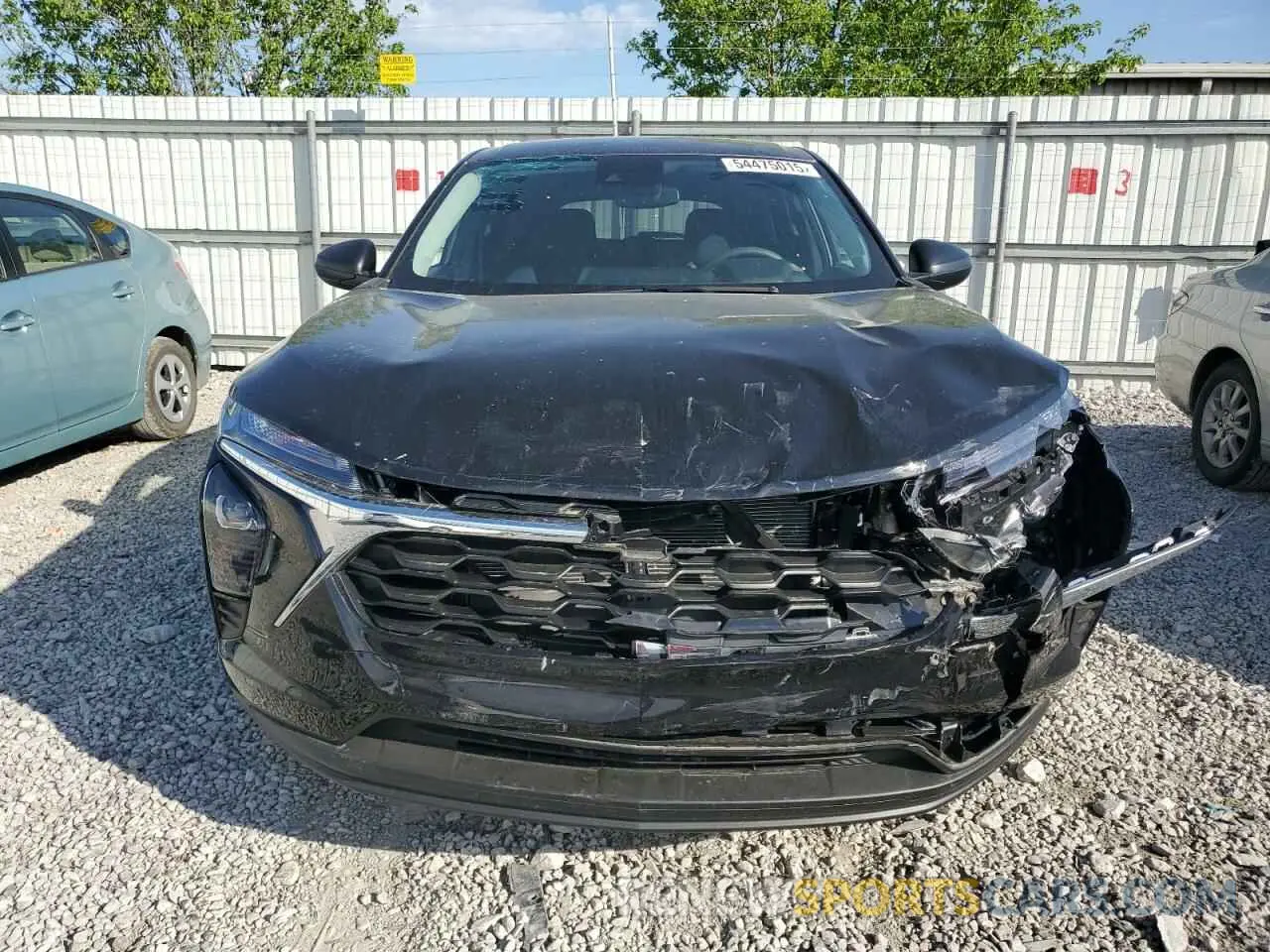 5 Photograph of a damaged car KL77LFEP0SC109121 CHEVROLET TRAX 2025
