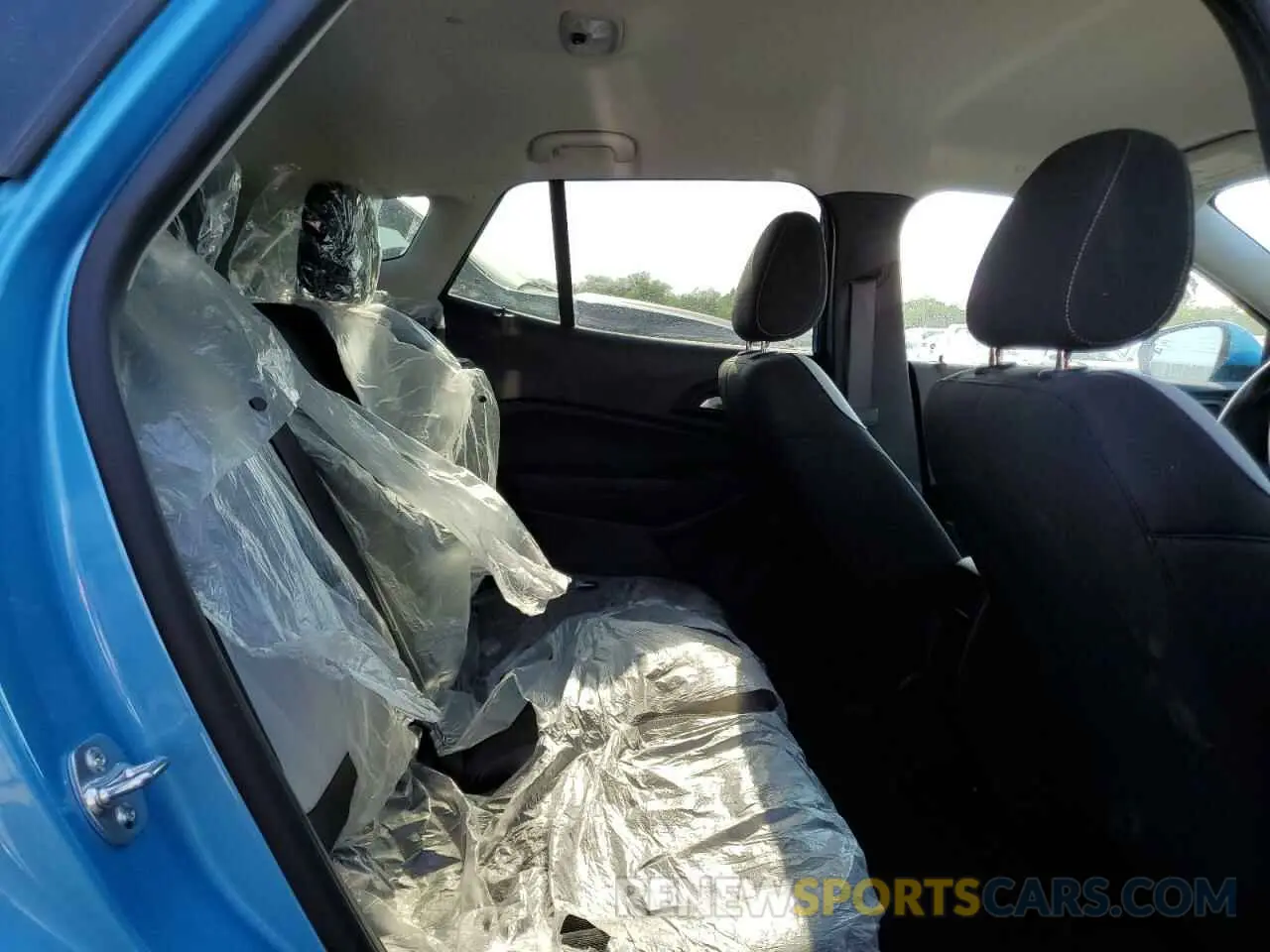 11 Photograph of a damaged car KL77LFEP0SC164748 CHEVROLET TRAX 2025