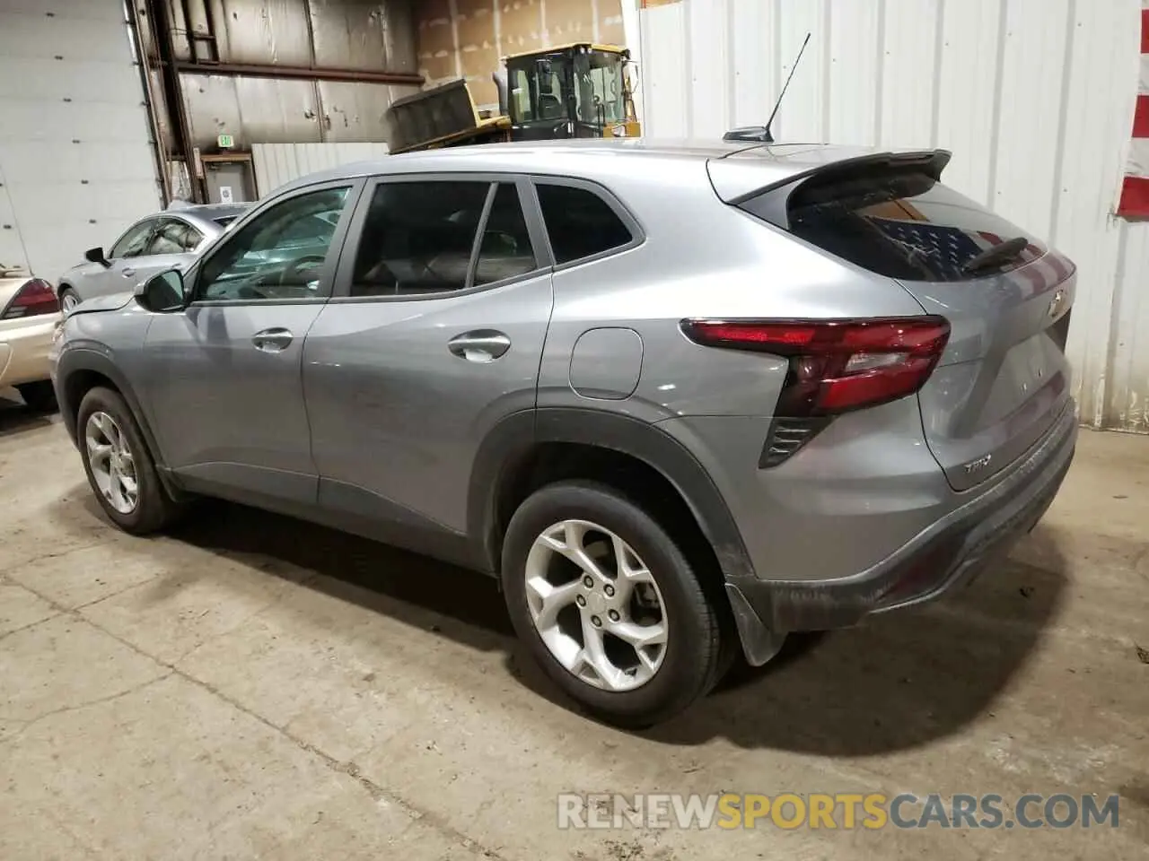 2 Фотография поврежденного автомобиля KL77LFEP2SC010624 CHEVROLET TRAX 2025