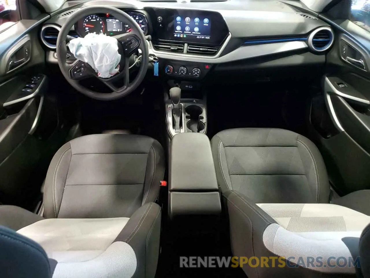 8 Photograph of a damaged car KL77LFEP2SC071214 CHEVROLET TRAX 2025