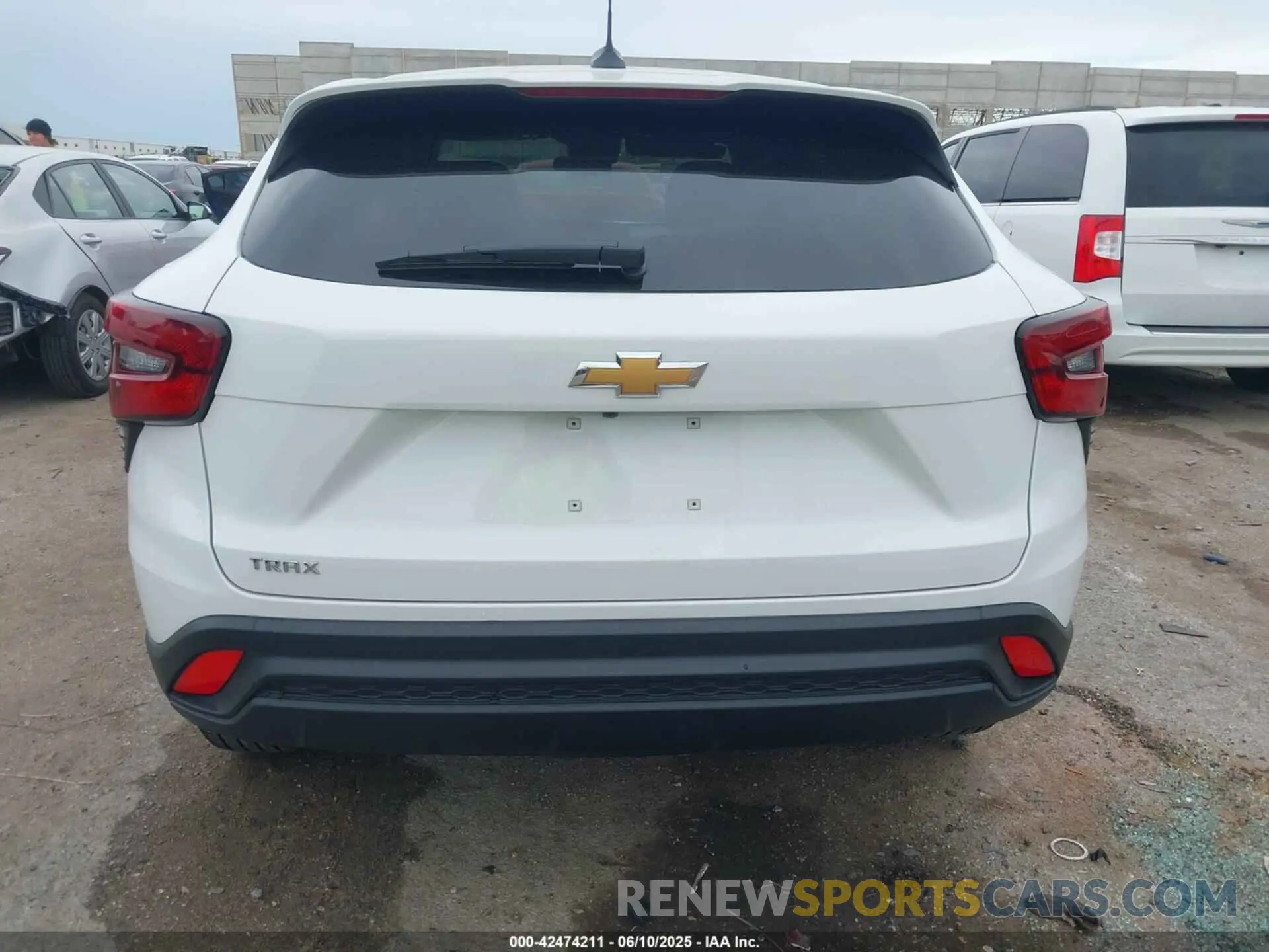 16 Photograph of a damaged car KL77LFEP5SC177754 CHEVROLET TRAX 2025