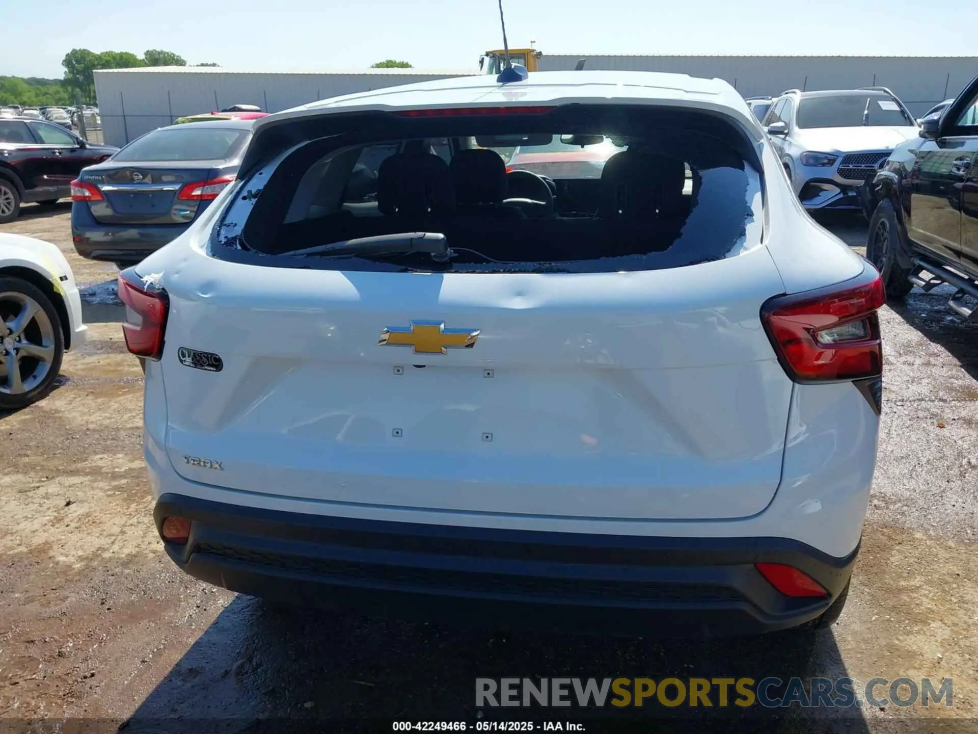 16 Фотография поврежденного автомобиля KL77LFEP5SC211272 CHEVROLET TRAX 2025