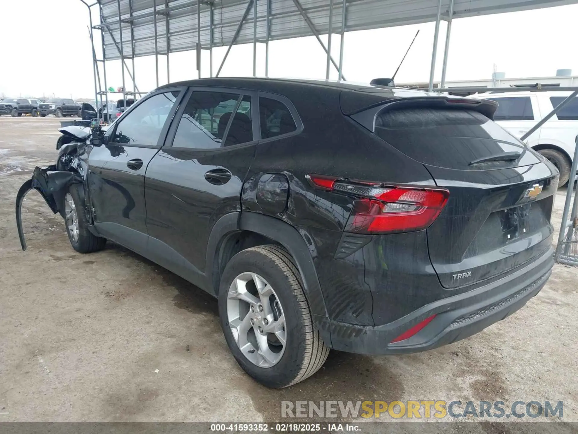 3 Photograph of a damaged car KL77LFEP7SC046843 CHEVROLET TRAX 2025