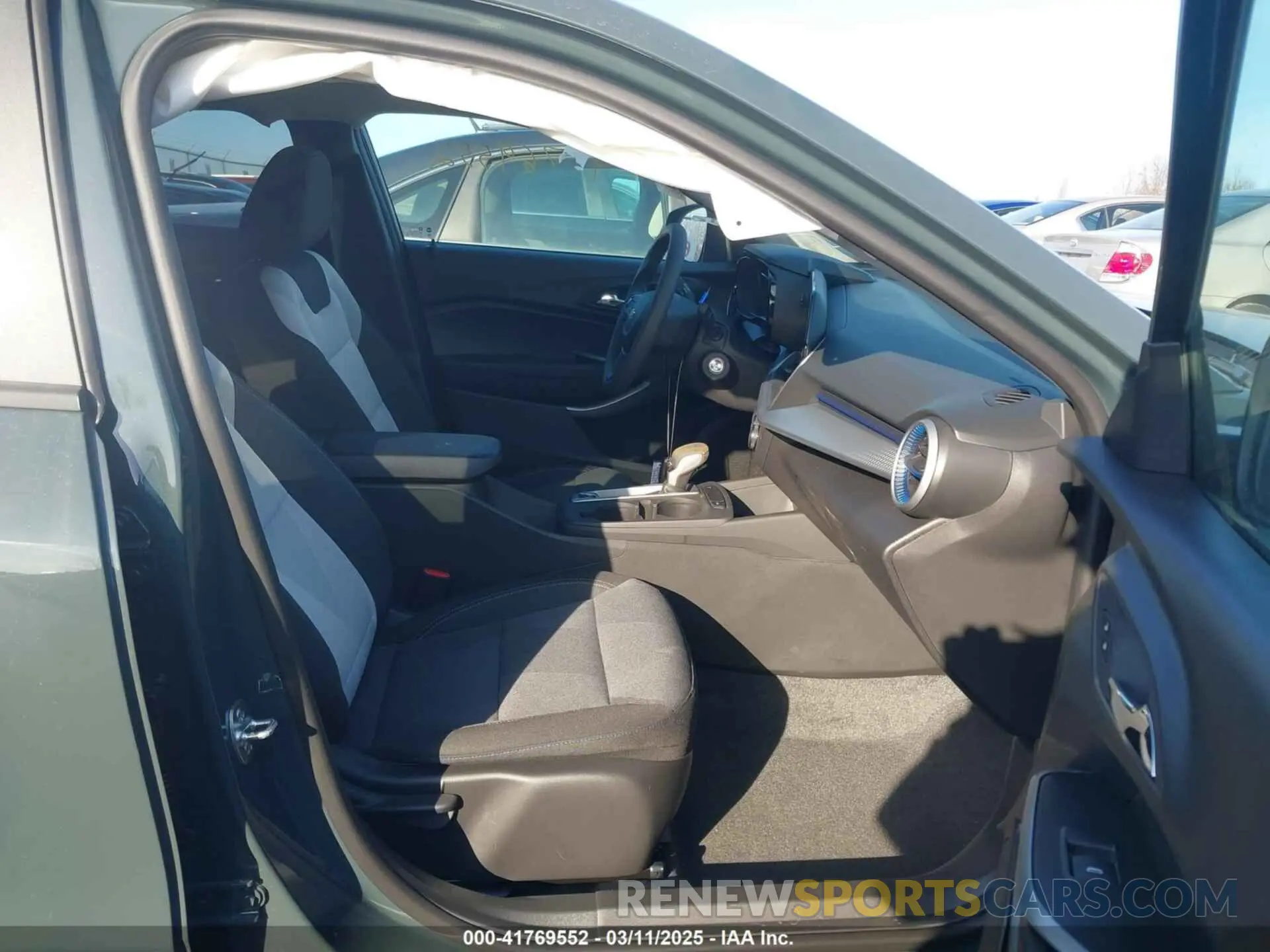 5 Фотография поврежденного автомобиля KL77LFEP9SC181886 CHEVROLET TRAX 2025