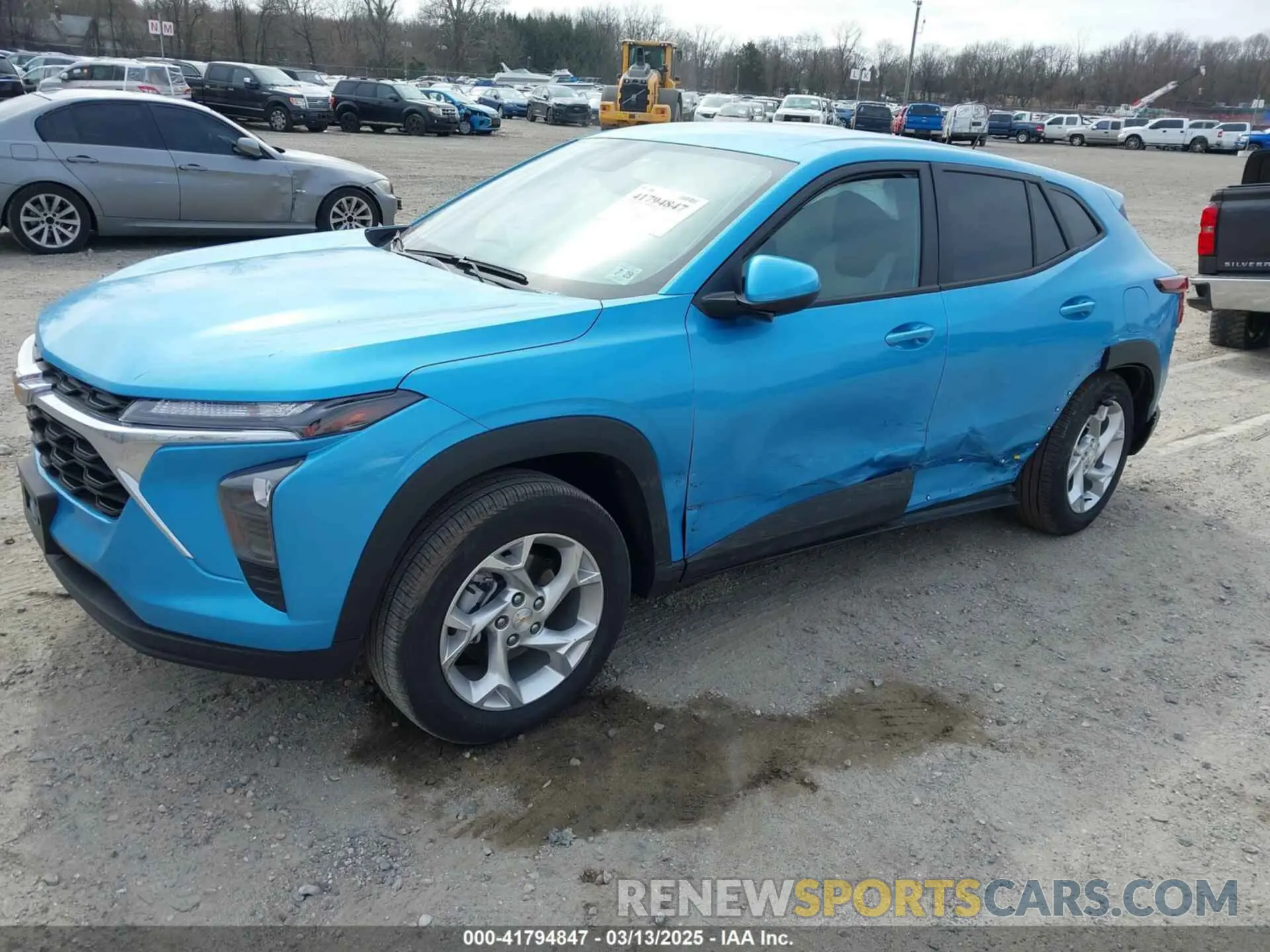 2 Фотография поврежденного автомобиля KL77LFEPXSC028269 CHEVROLET TRAX 2025