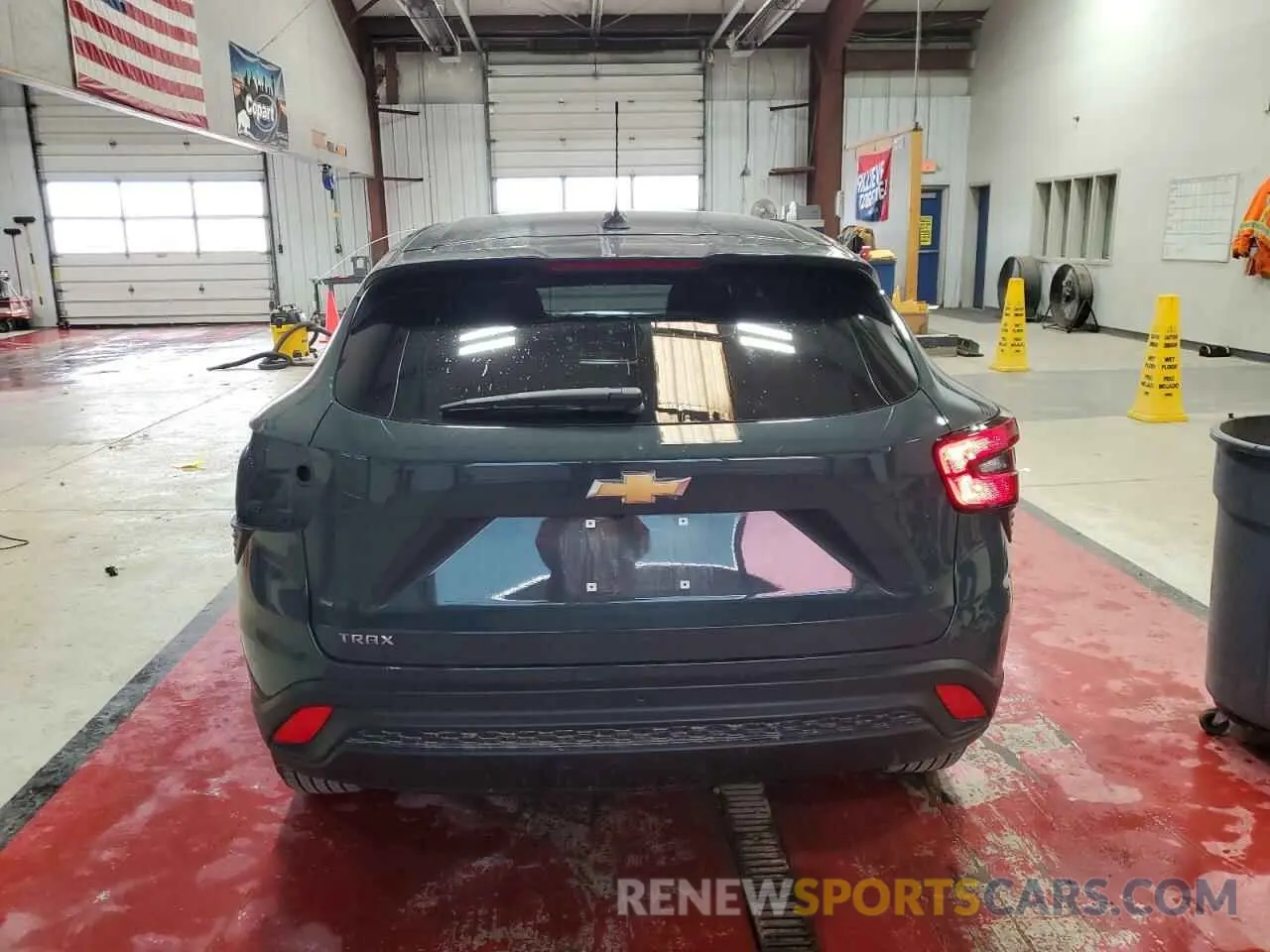 6 Фотография поврежденного автомобиля KL77LFEPXSC088326 CHEVROLET TRAX 2025
