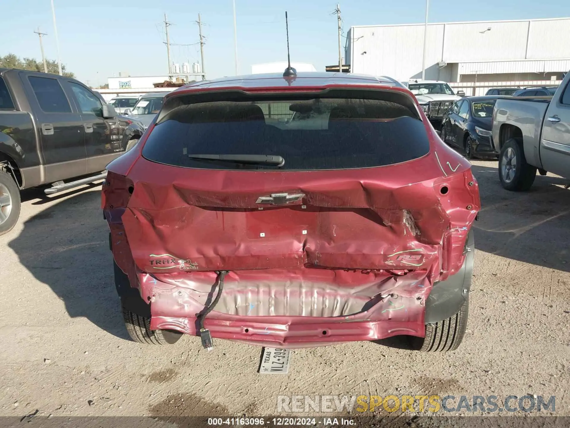 17 Фотография поврежденного автомобиля KL77LGEP0SC047824 CHEVROLET TRAX 2025