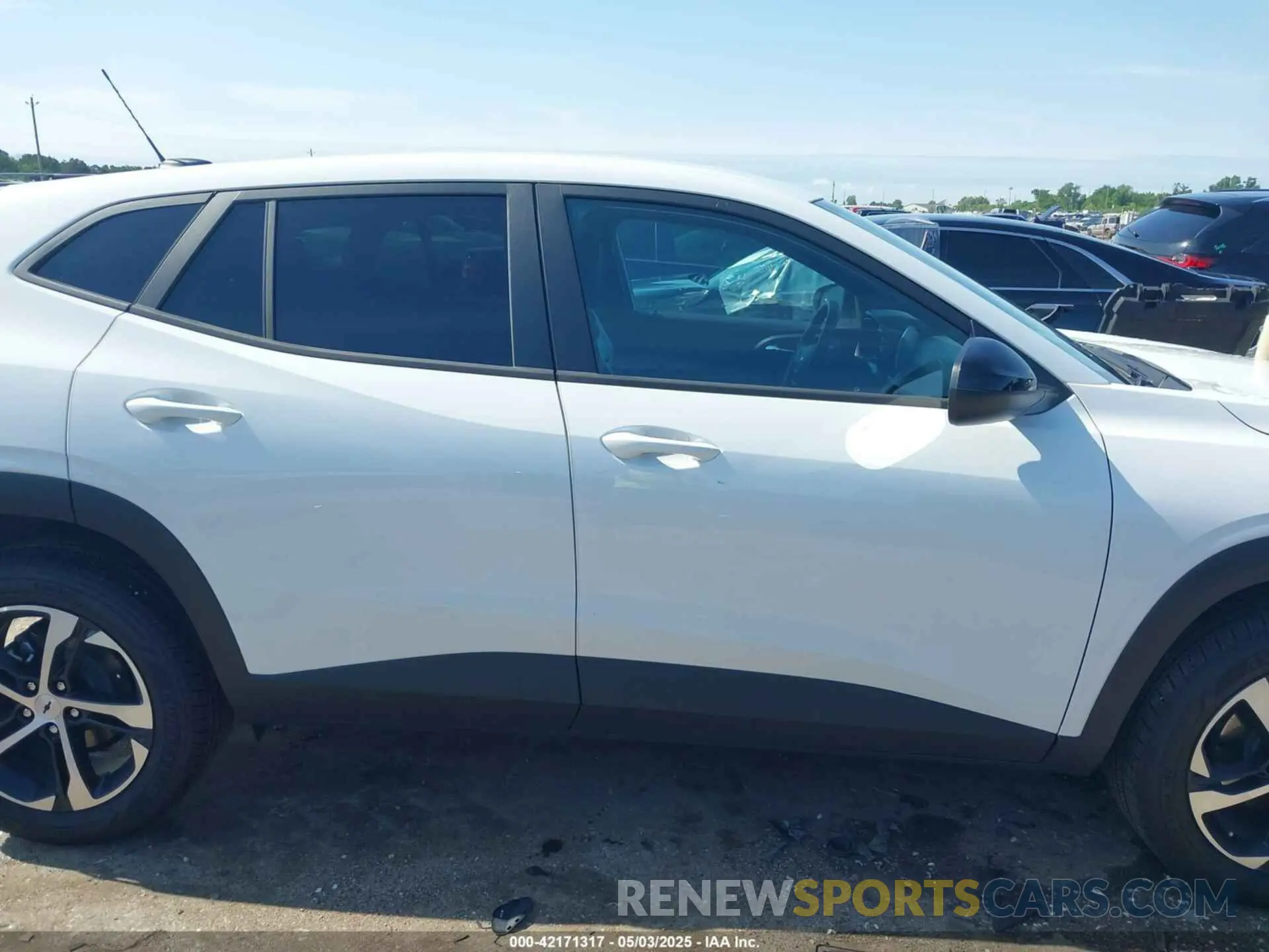 13 Photograph of a damaged car KL77LGEP0SC166859 CHEVROLET TRAX 2025