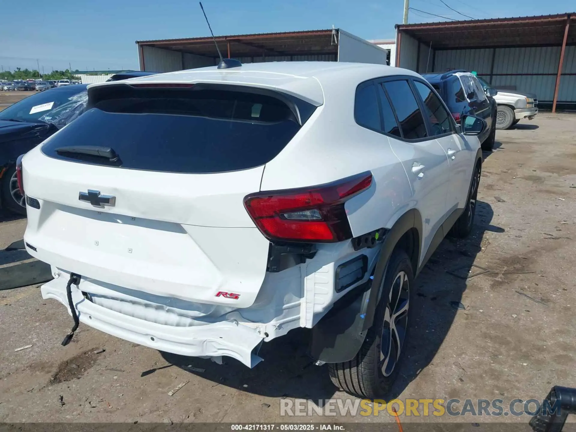 4 Photograph of a damaged car KL77LGEP0SC166859 CHEVROLET TRAX 2025