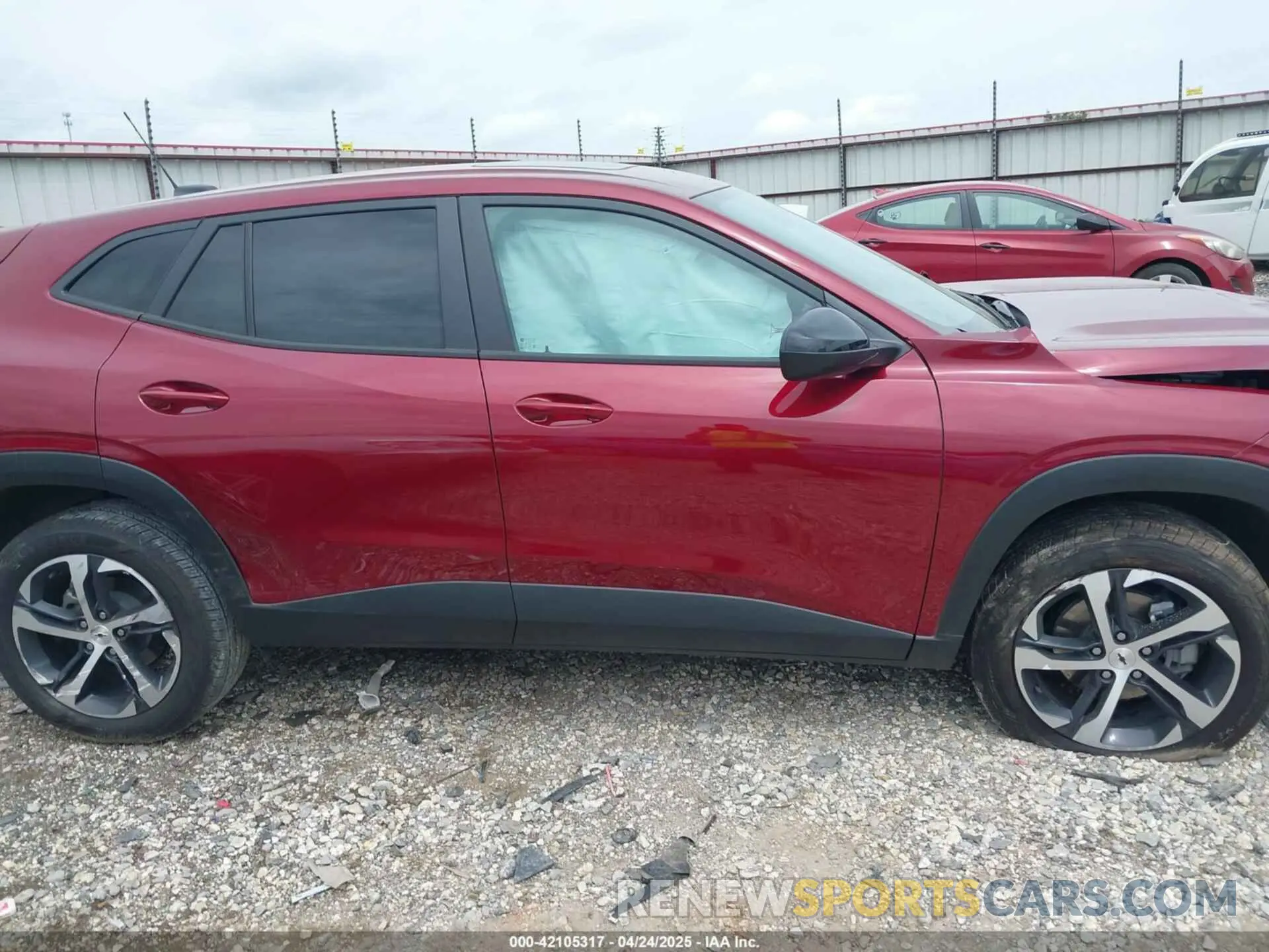 13 Photograph of a damaged car KL77LGEP1SC010409 CHEVROLET TRAX 2025