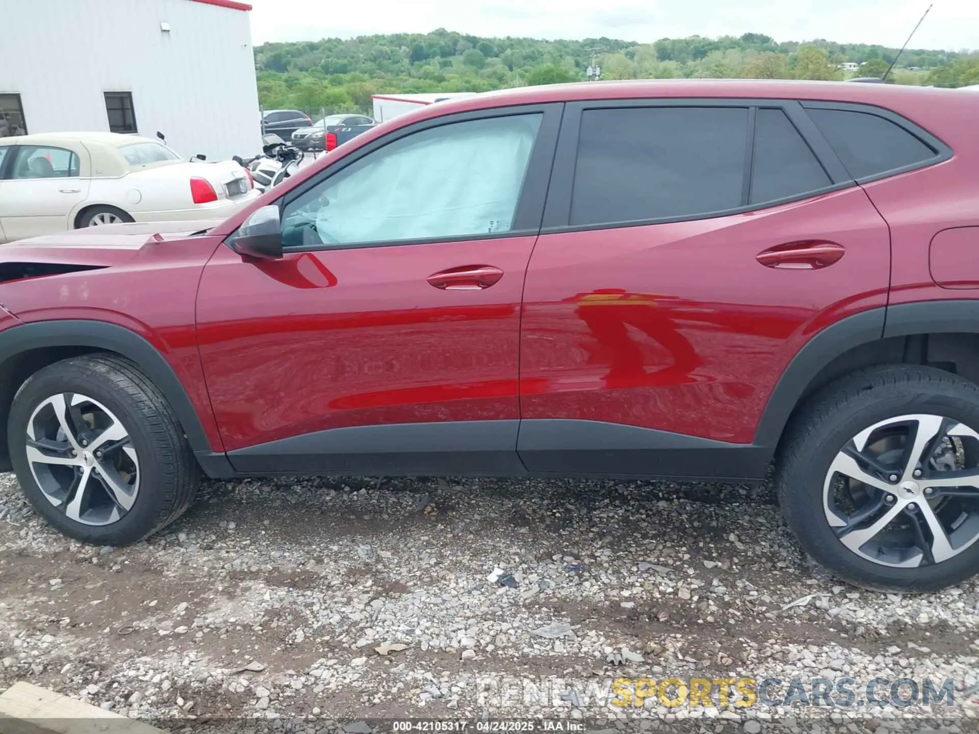 14 Photograph of a damaged car KL77LGEP1SC010409 CHEVROLET TRAX 2025
