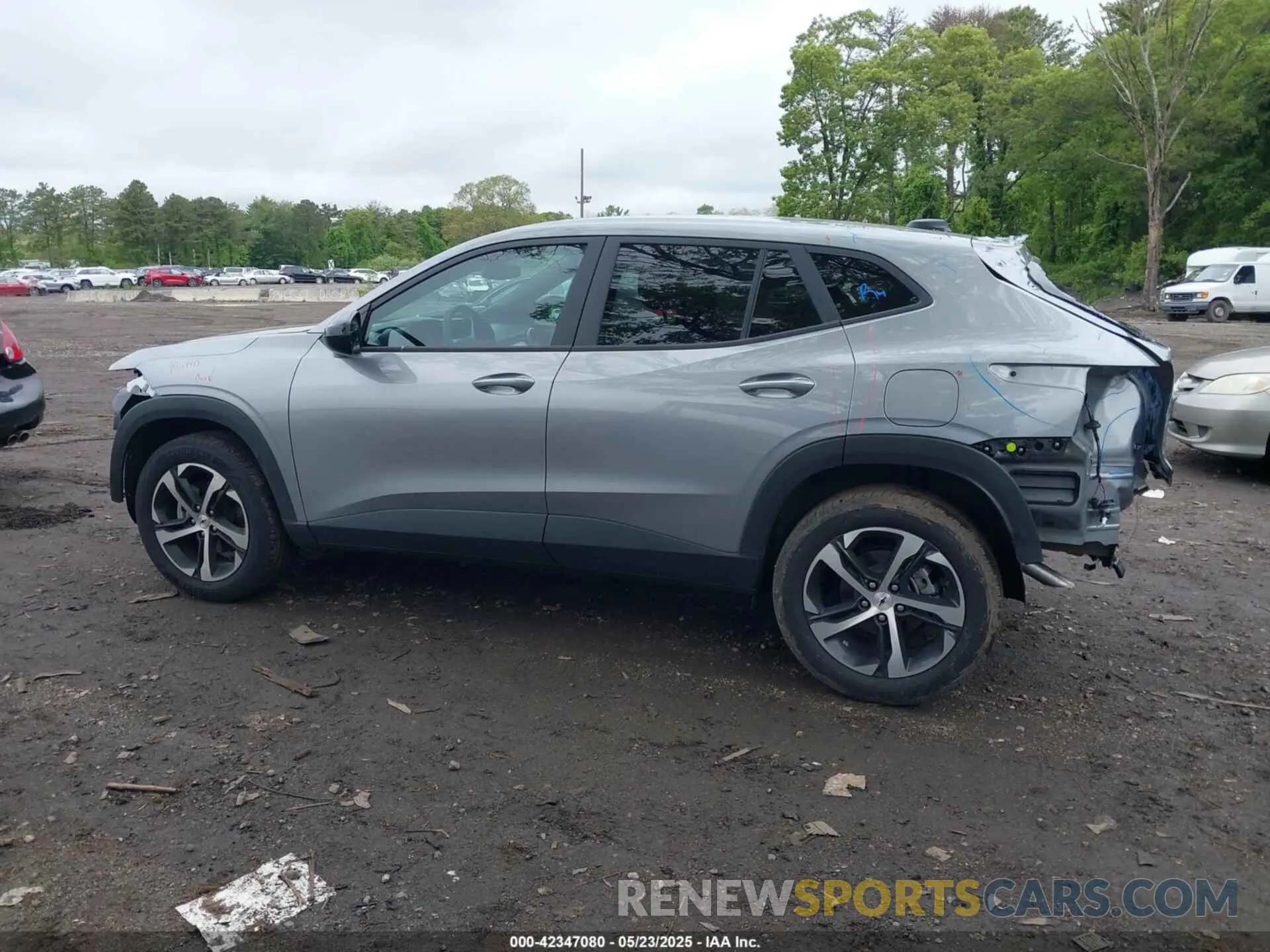 14 Photograph of a damaged car KL77LGEP1SC127424 CHEVROLET TRAX 2025