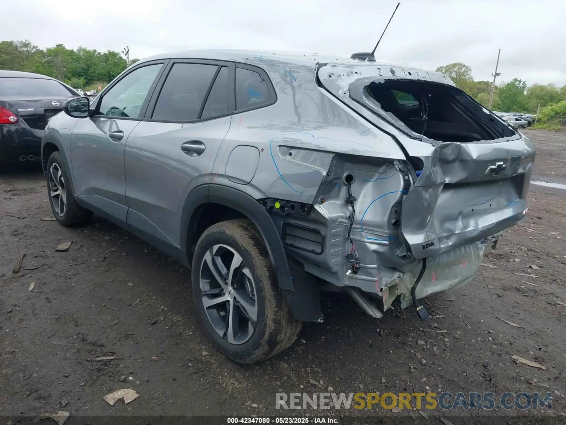 3 Photograph of a damaged car KL77LGEP1SC127424 CHEVROLET TRAX 2025