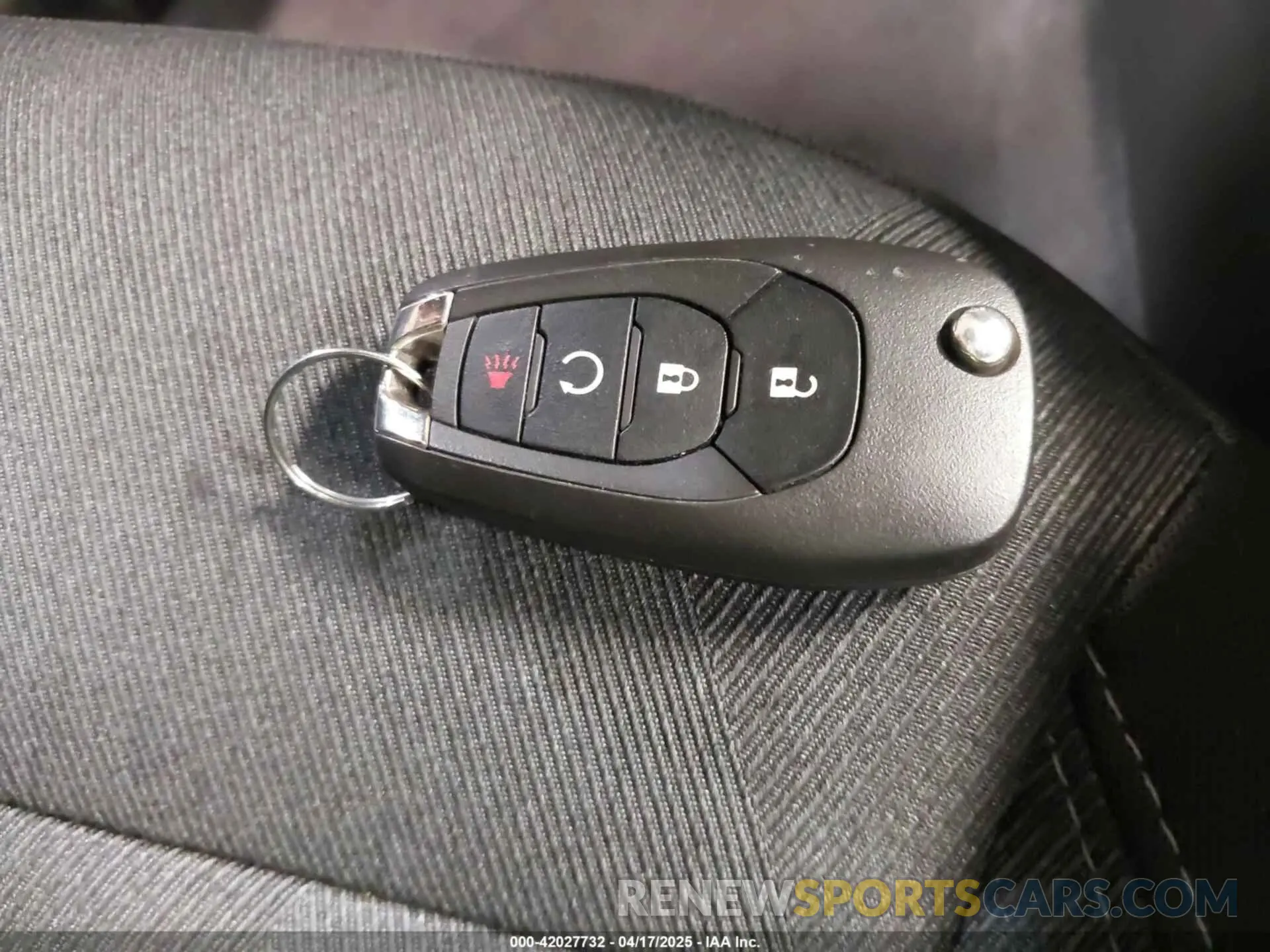 11 Photograph of a damaged car KL77LGEP3SC049339 CHEVROLET TRAX 2025