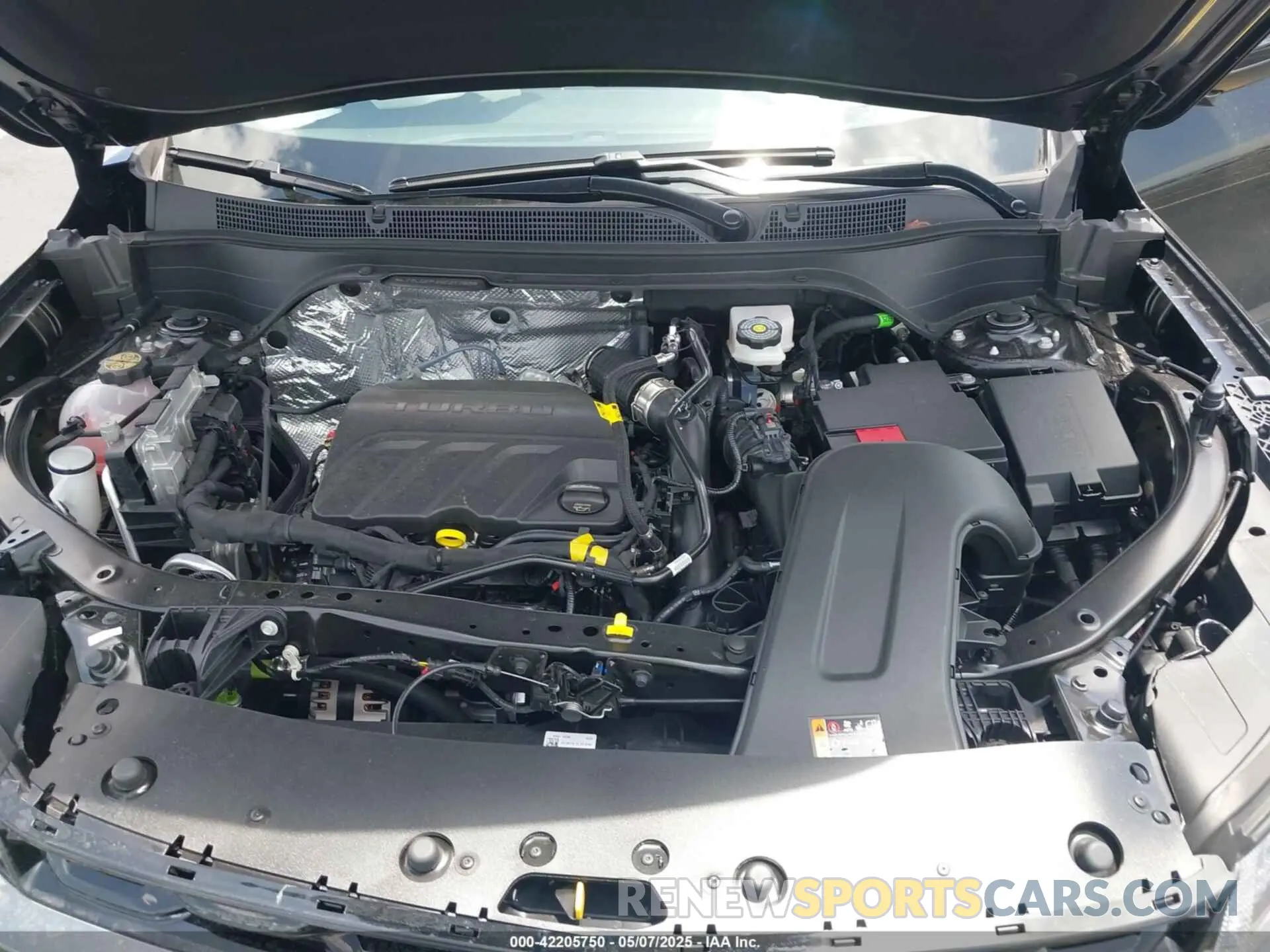10 Фотография поврежденного автомобиля KL77LGEP3SC217058 CHEVROLET TRAX 2025