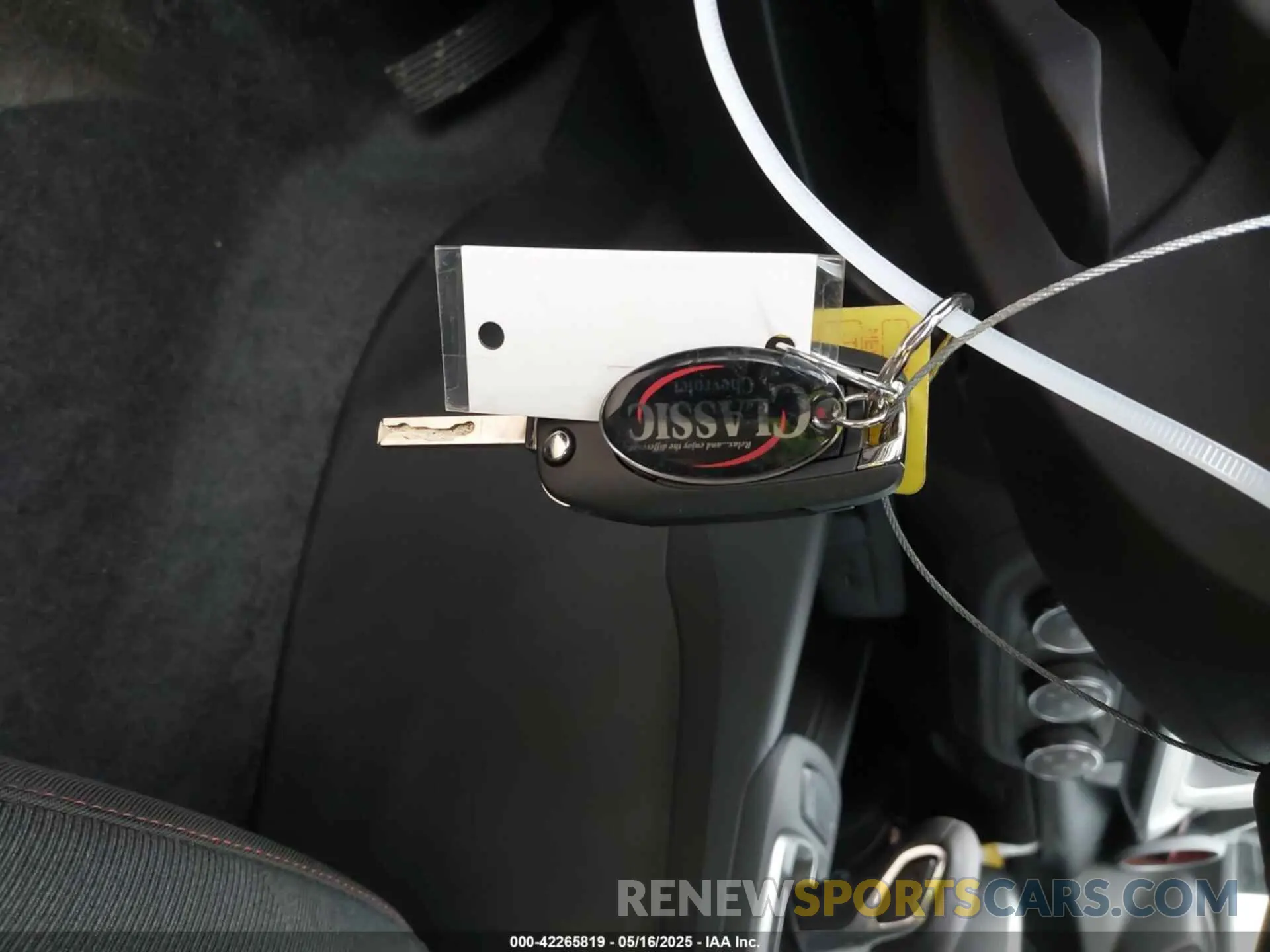 11 Фотография поврежденного автомобиля KL77LGEP4SC200642 CHEVROLET TRAX 2025