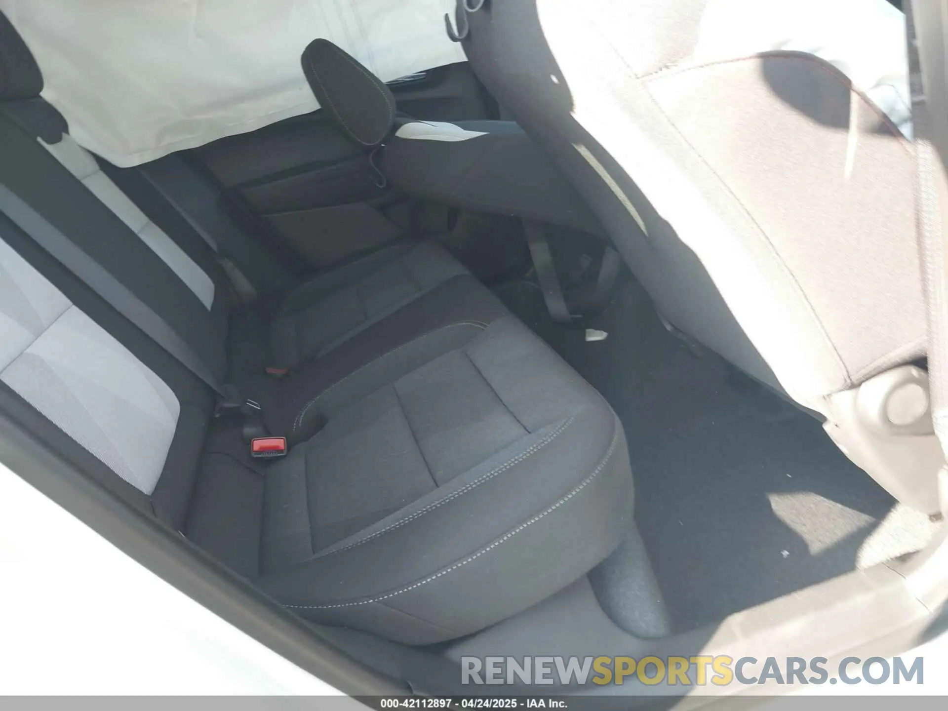8 Фотография поврежденного автомобиля KL77LGEP6SC193662 CHEVROLET TRAX 2025
