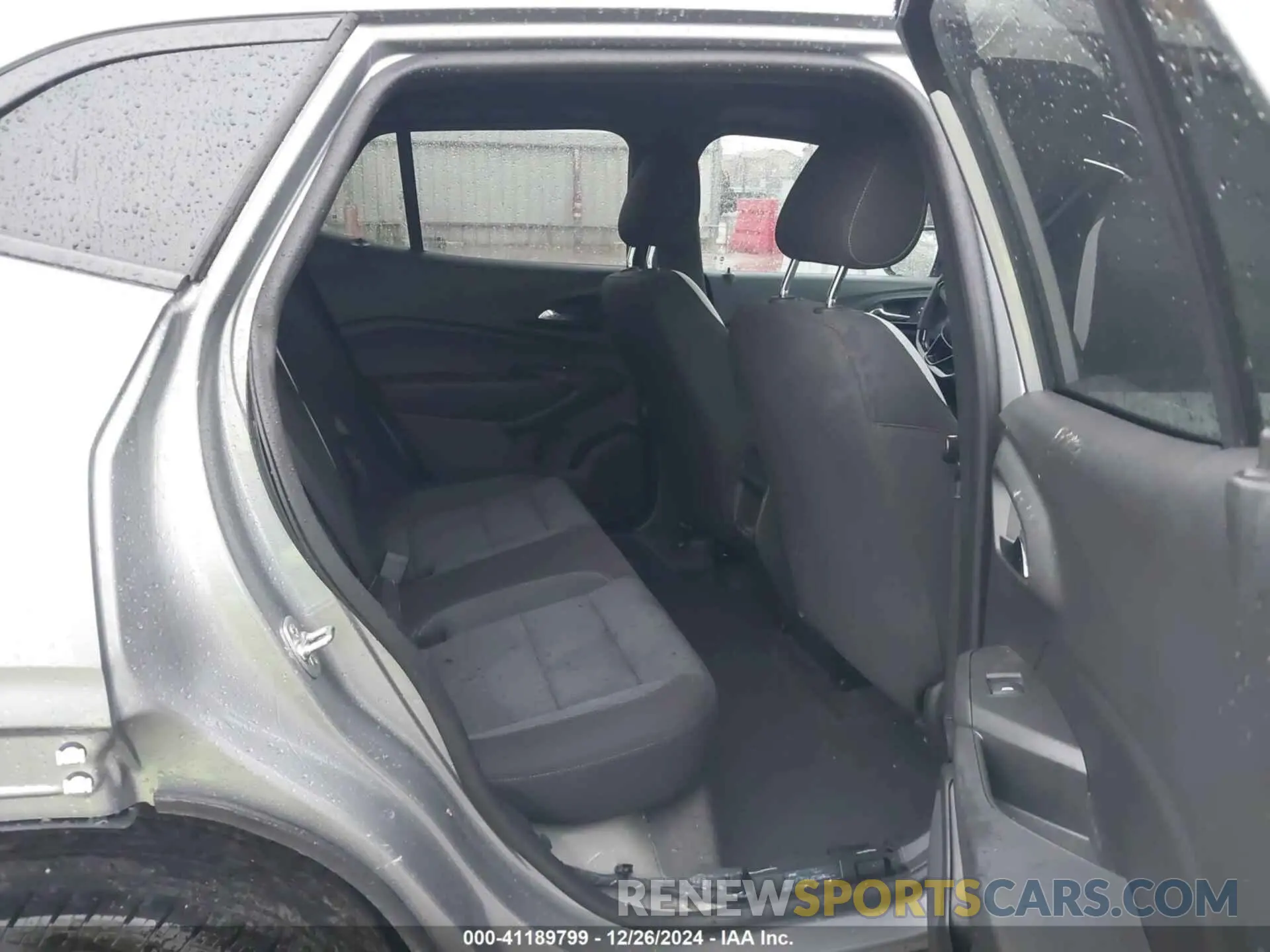 8 Photograph of a damaged car KL77LGEP9SC033601 CHEVROLET TRAX 2025