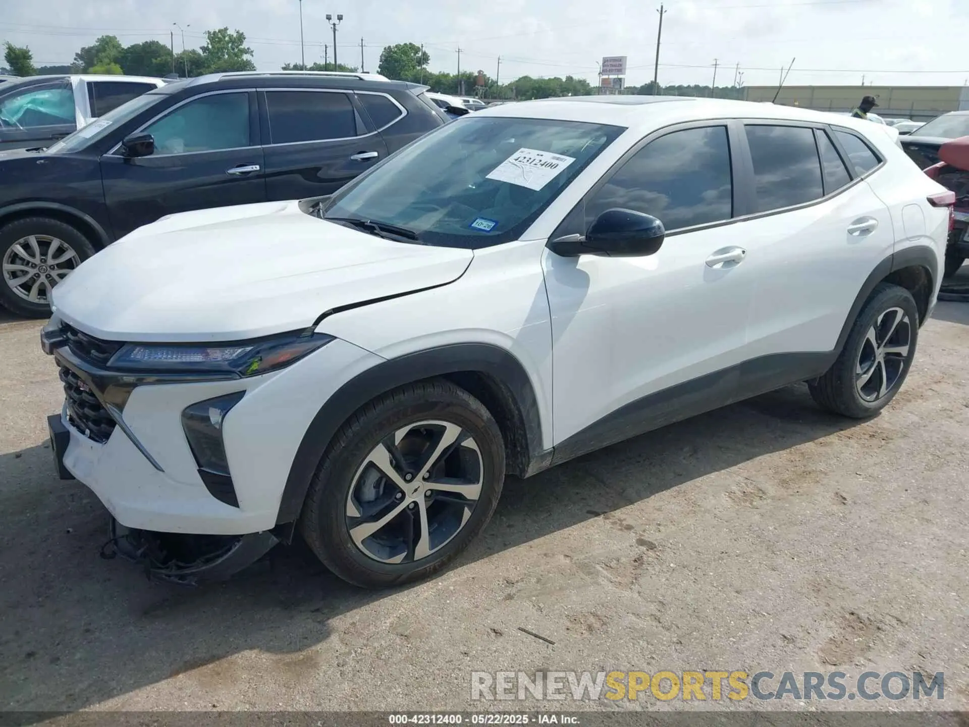 2 Photograph of a damaged car KL77LGEP9SC107776 CHEVROLET TRAX 2025