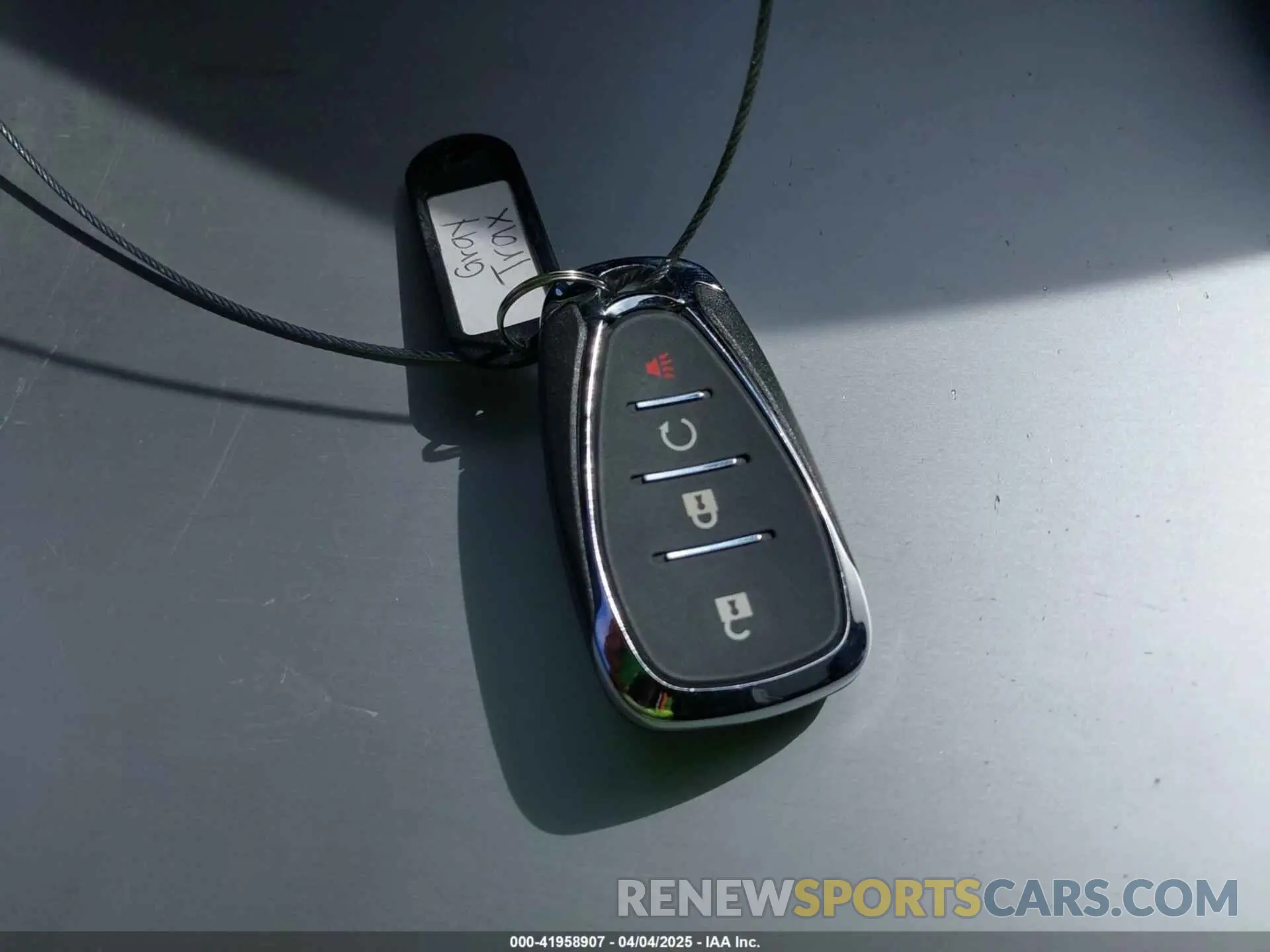 11 Фотография поврежденного автомобиля KL77LHEP0SC020807 CHEVROLET TRAX 2025