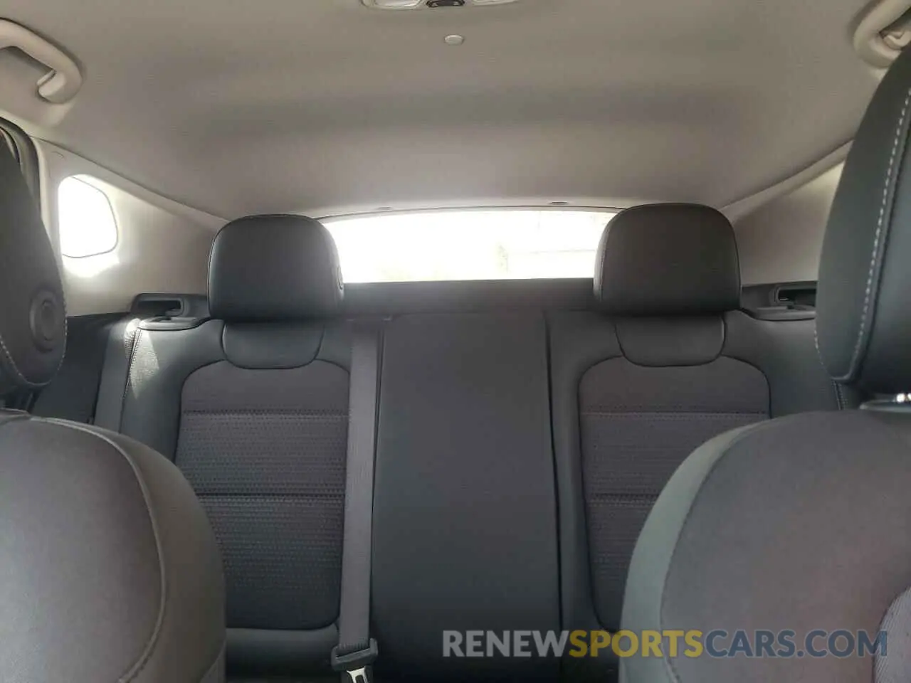 10 Photograph of a damaged car KL77LHEP0SC070994 CHEVROLET TRAX 2025