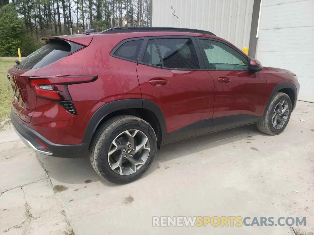 3 Photograph of a damaged car KL77LHEP0SC070994 CHEVROLET TRAX 2025