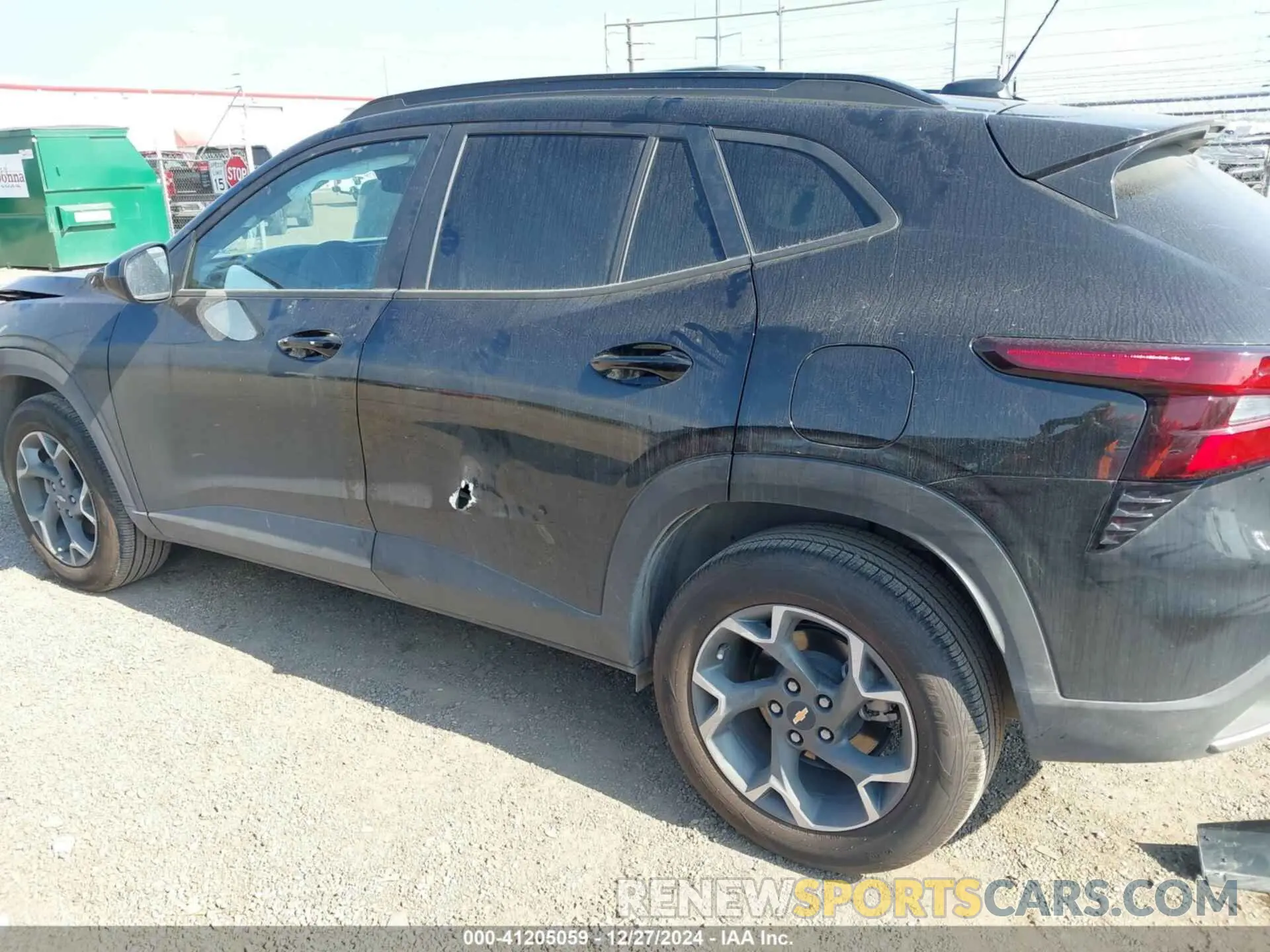 15 Photograph of a damaged car KL77LHEP0SC101015 CHEVROLET TRAX 2025