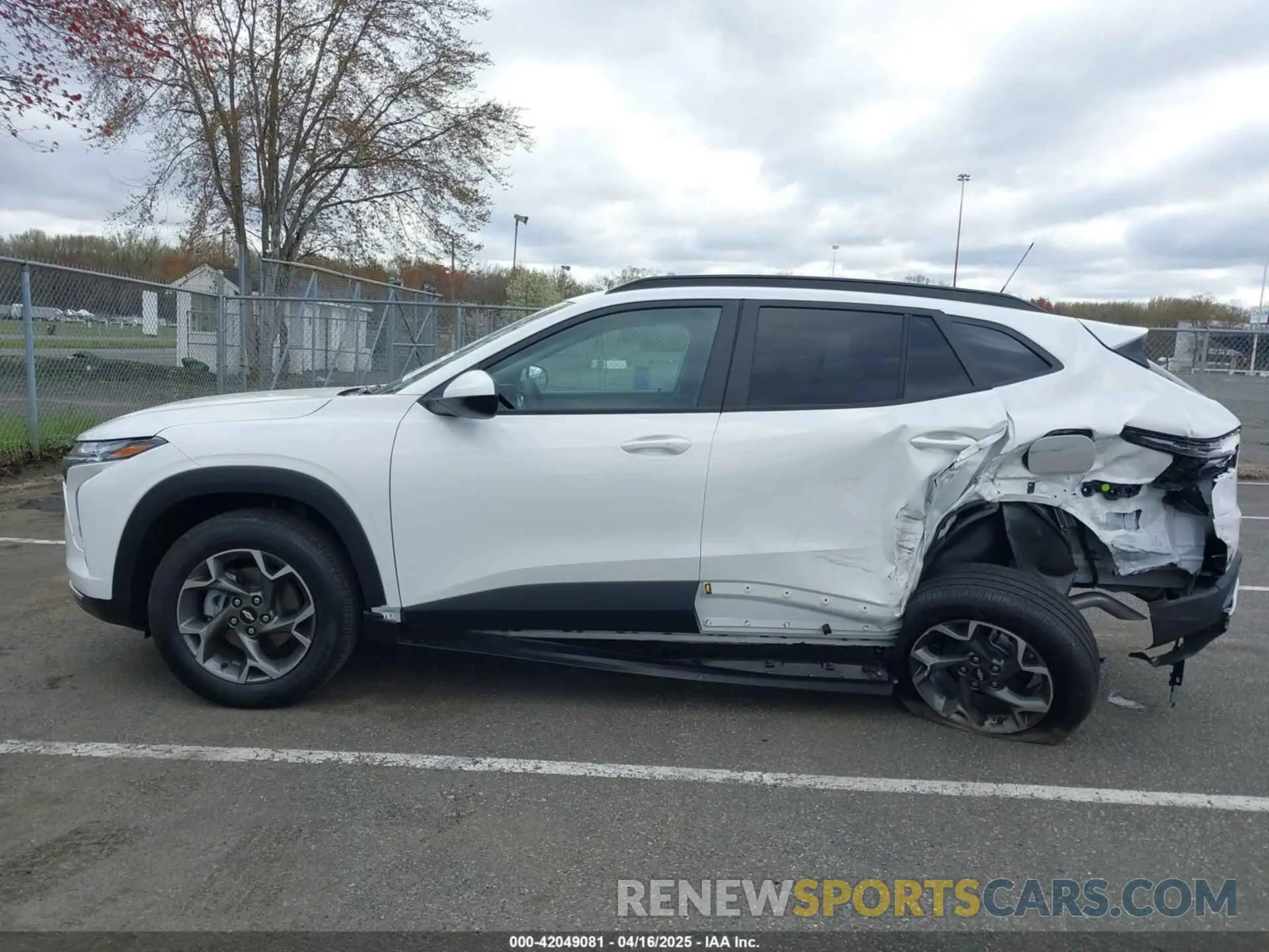 14 Photograph of a damaged car KL77LHEP0SC140915 CHEVROLET TRAX 2025