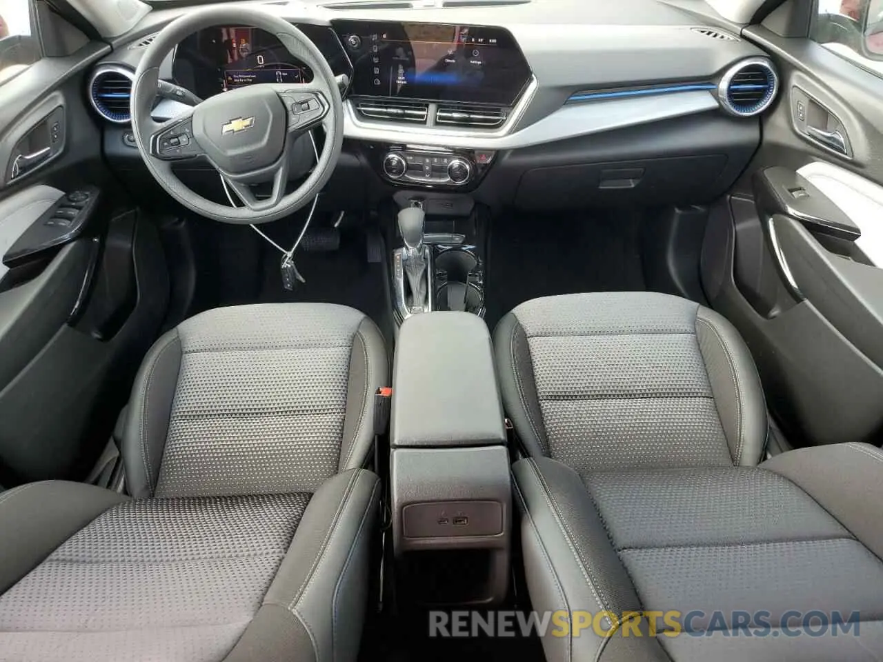 8 Фотография поврежденного автомобиля KL77LHEP0SC201860 CHEVROLET TRAX 2025