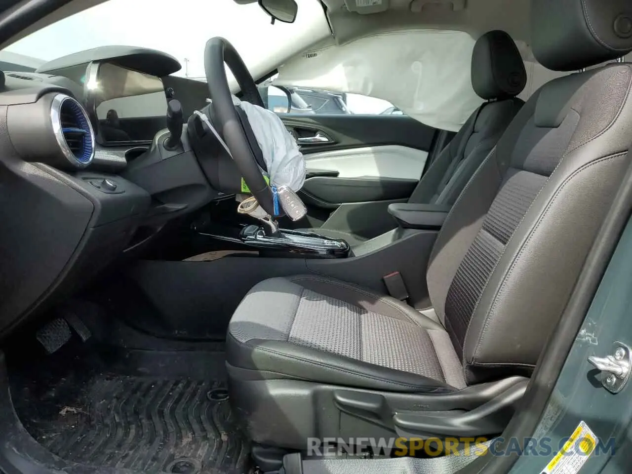 7 Photograph of a damaged car KL77LHEP1SC070518 CHEVROLET TRAX 2025