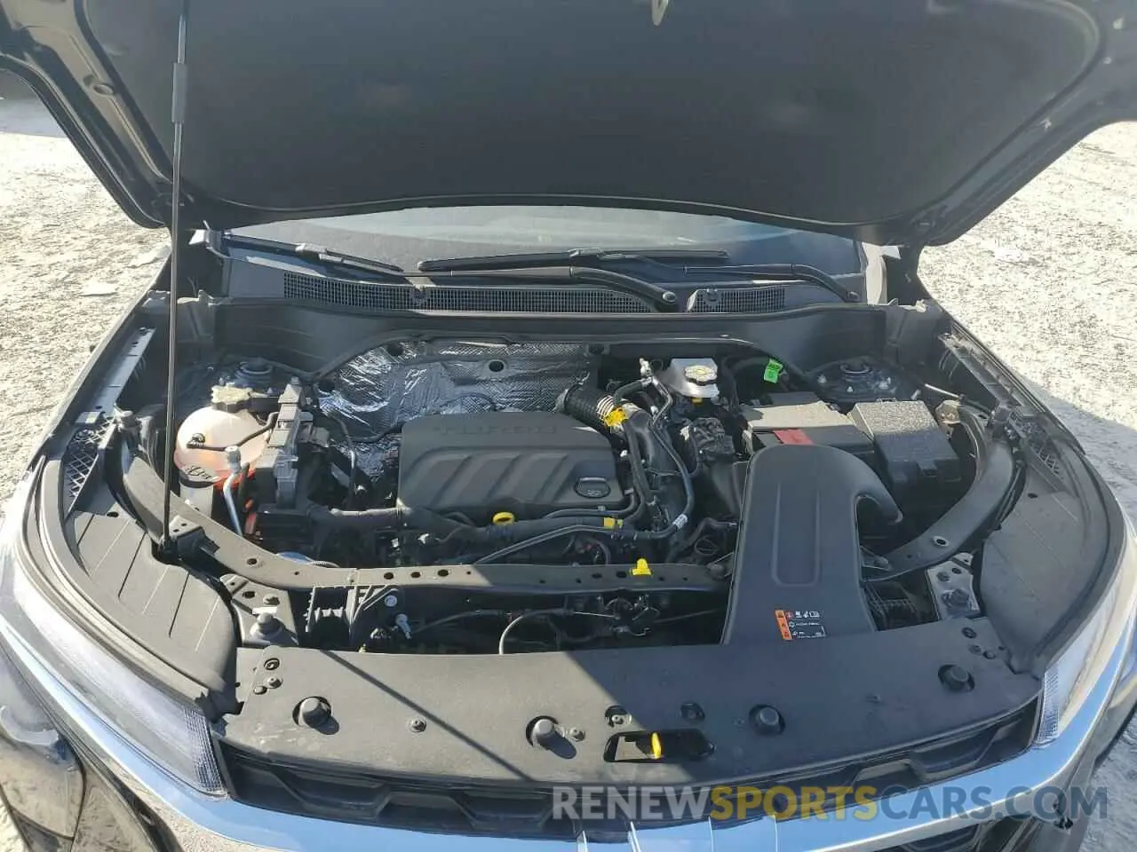 12 Фотография поврежденного автомобиля KL77LHEP1SC102531 CHEVROLET TRAX 2025