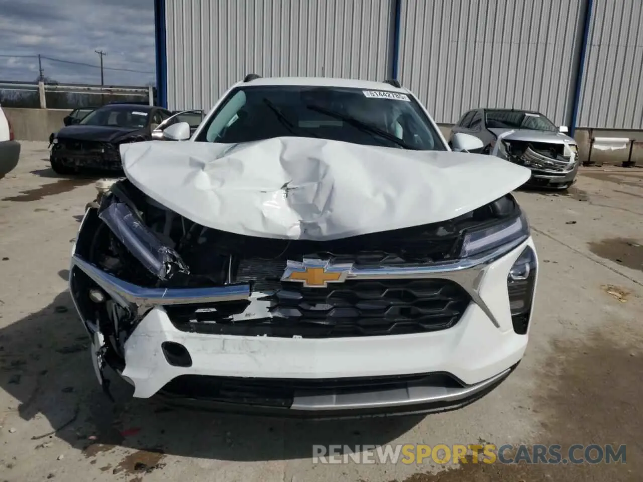5 Photograph of a damaged car KL77LHEP1SC153947 CHEVROLET TRAX 2025