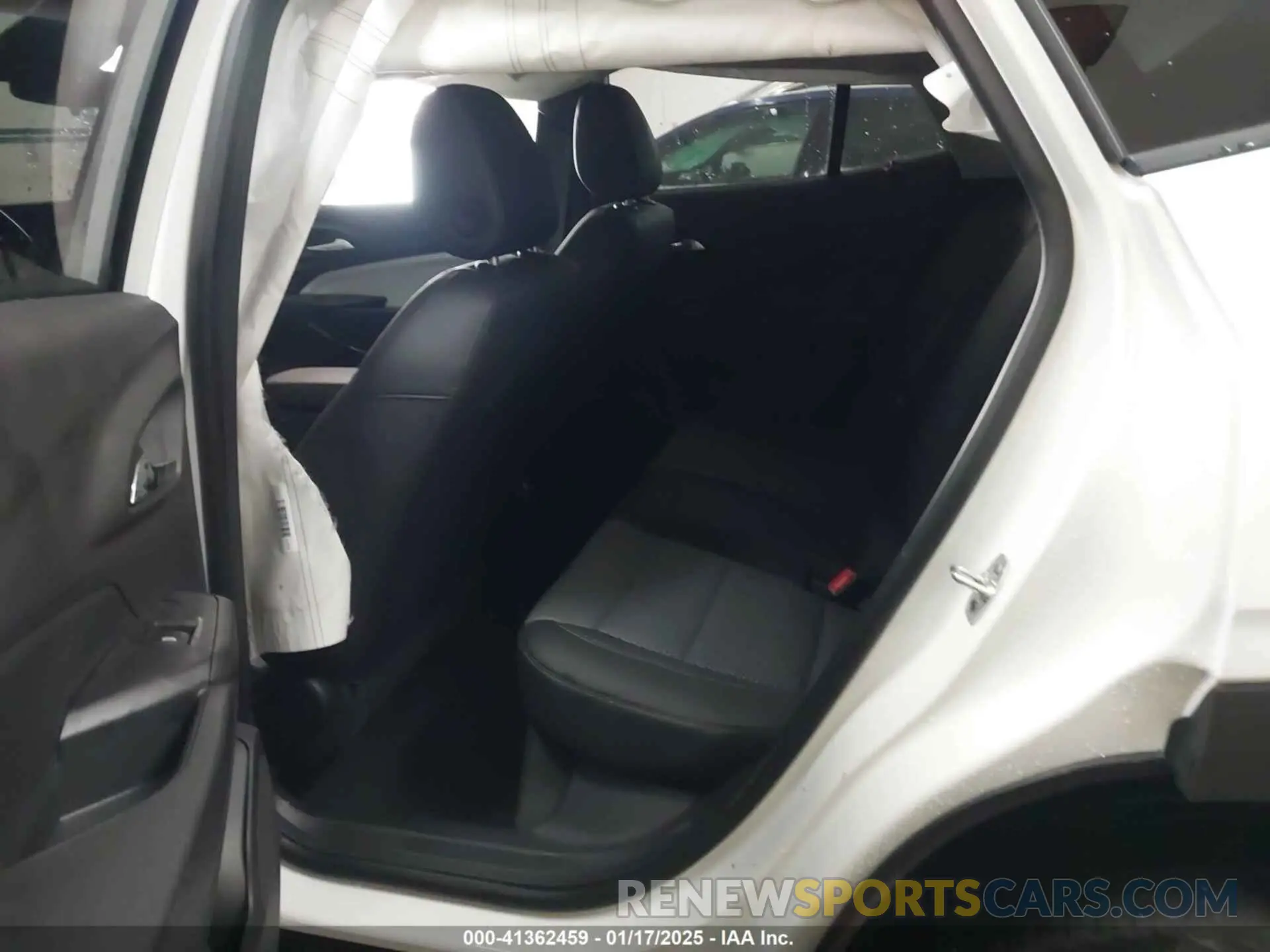 8 Фотография поврежденного автомобиля KL77LHEP2SC134923 CHEVROLET TRAX 2025