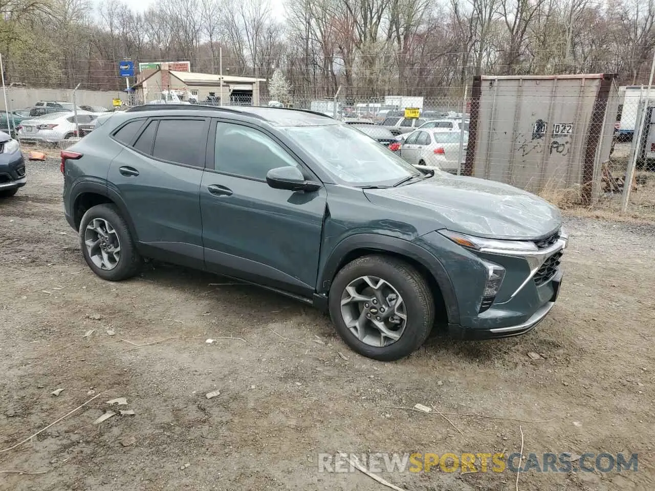 4 Фотография поврежденного автомобиля KL77LHEP2SC147073 CHEVROLET TRAX 2025