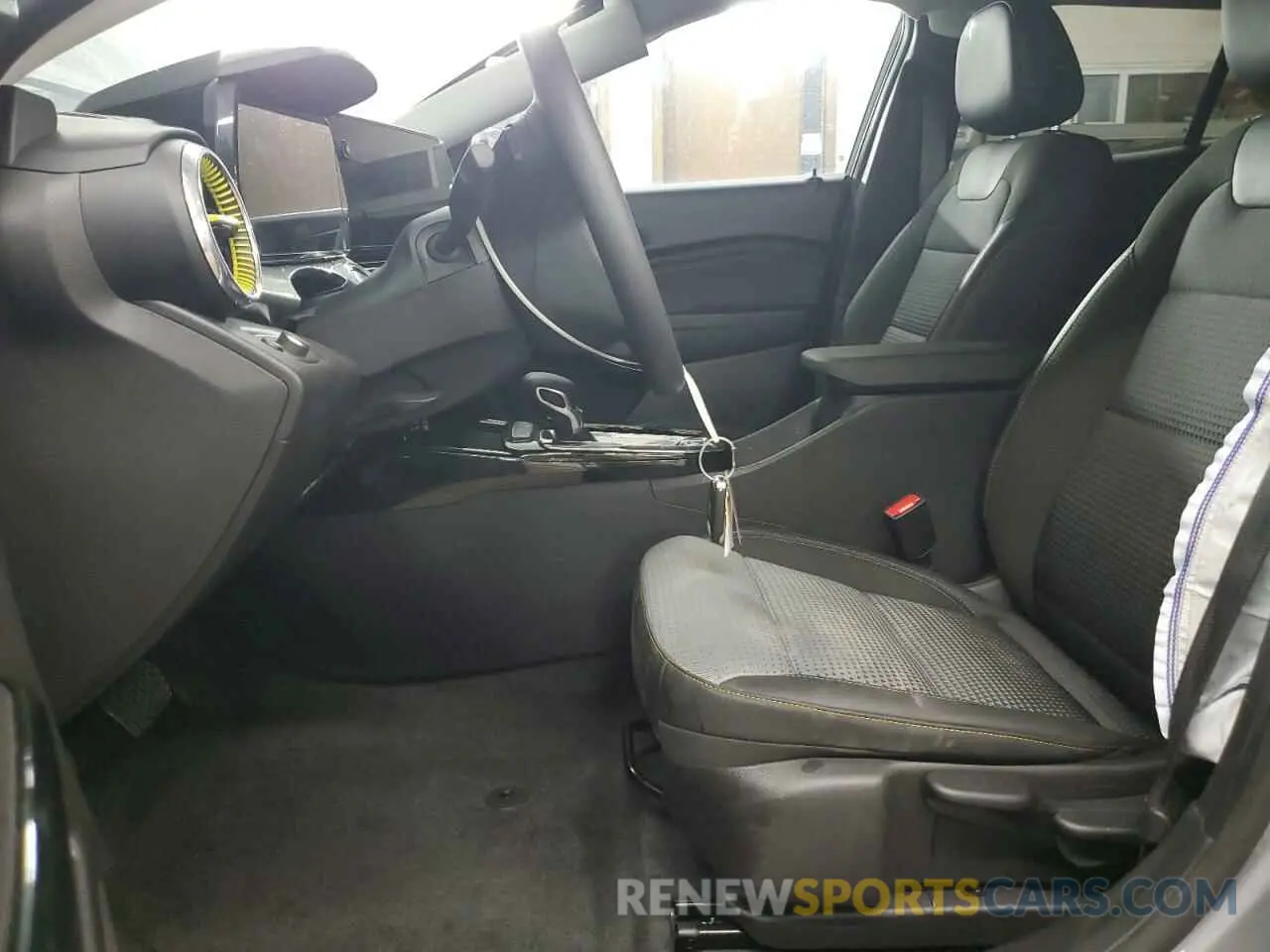 7 Photograph of a damaged car KL77LHEP2SC167419 CHEVROLET TRAX 2025