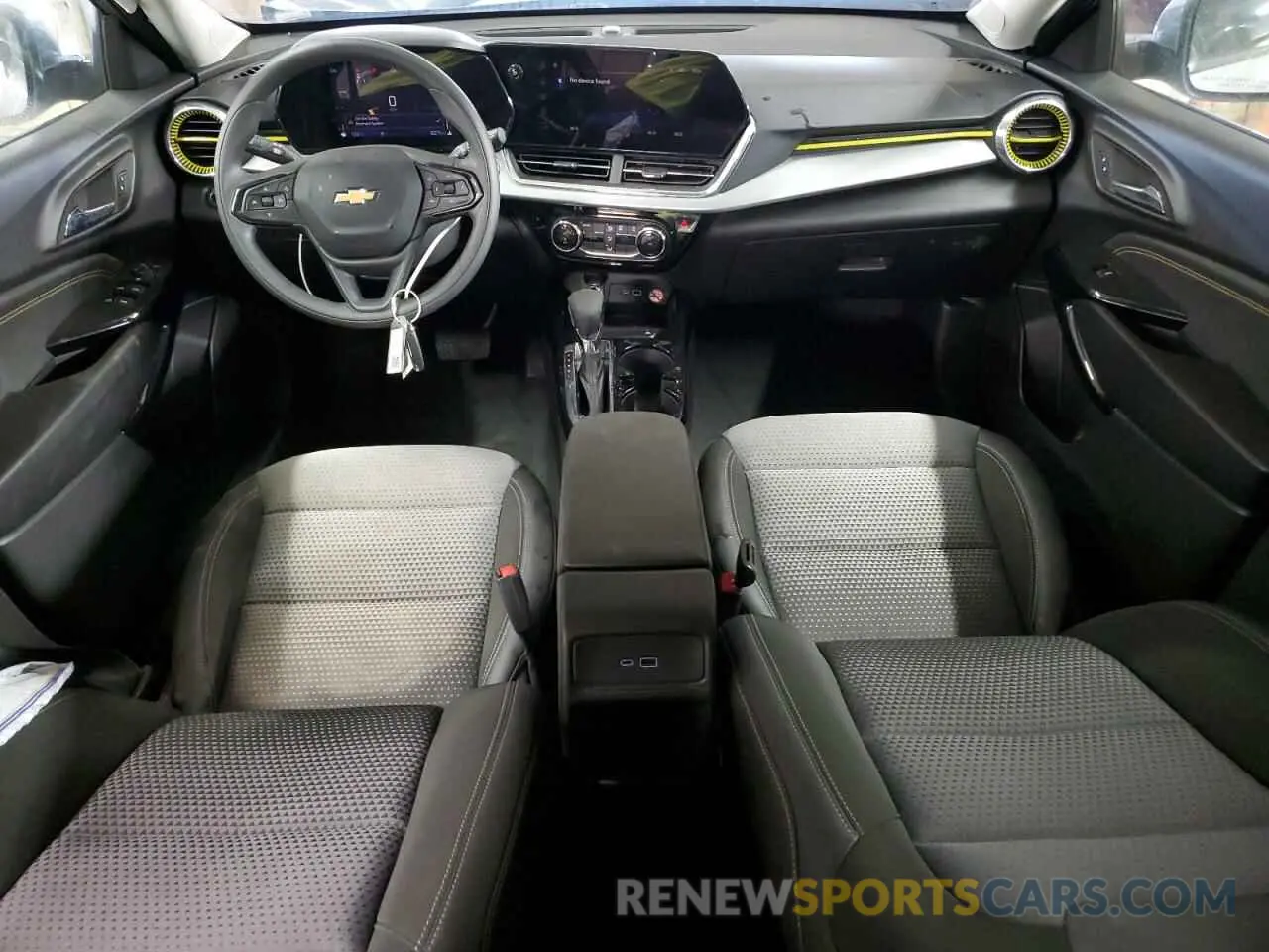 8 Photograph of a damaged car KL77LHEP2SC167419 CHEVROLET TRAX 2025