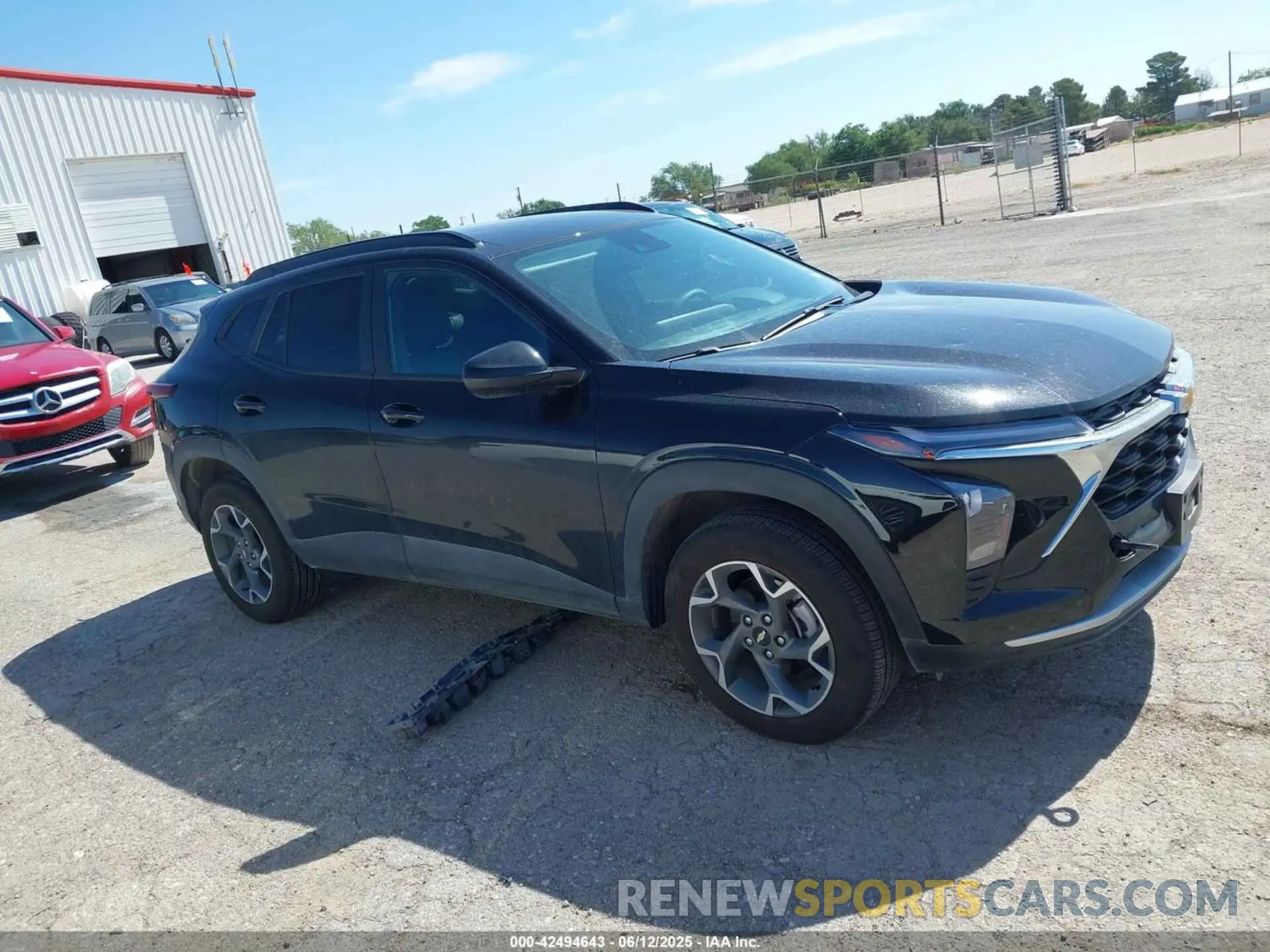 13 Photograph of a damaged car KL77LHEP2SC213704 CHEVROLET TRAX 2025