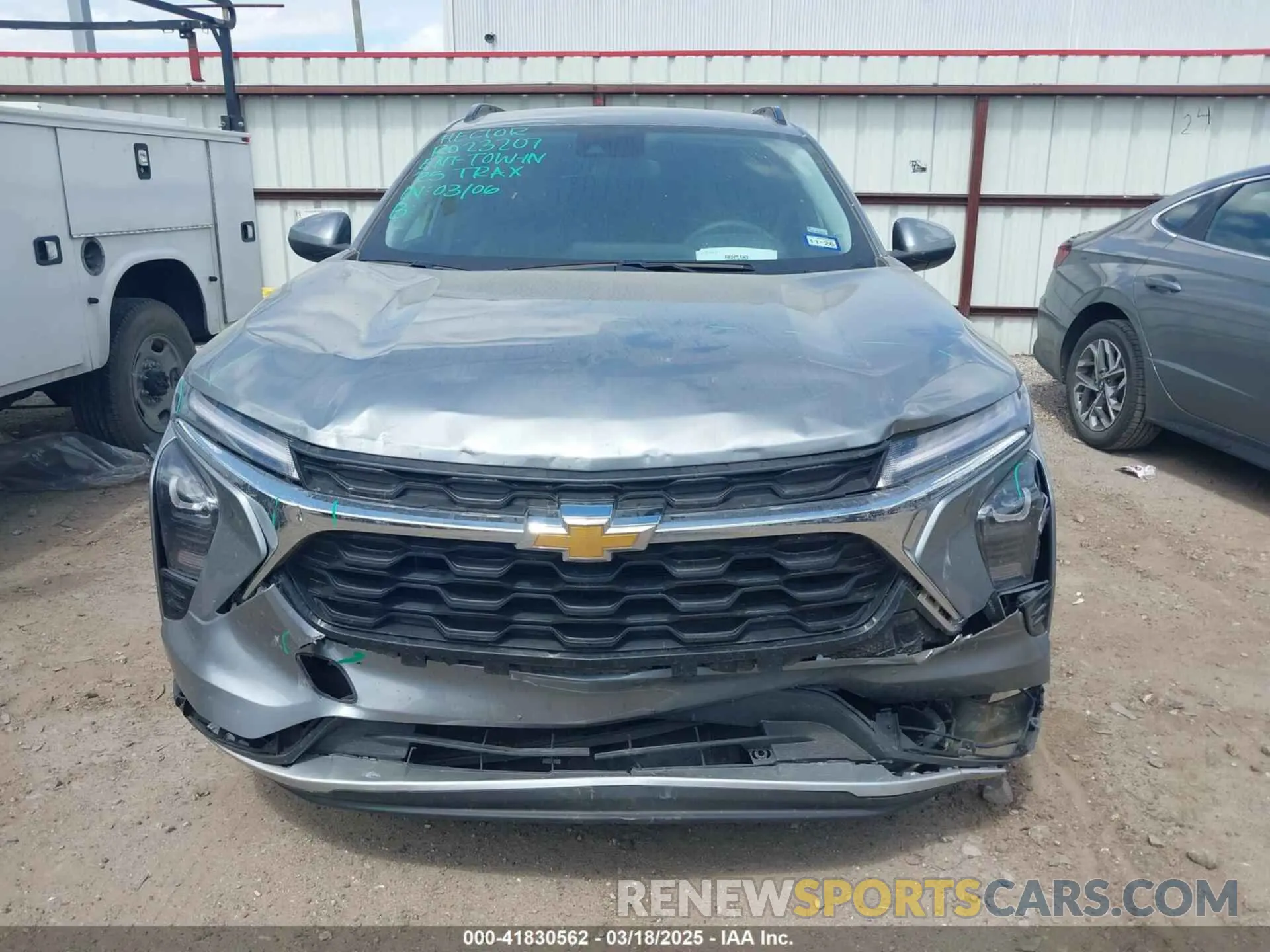 12 Фотография поврежденного автомобиля KL77LHEP3SC144697 CHEVROLET TRAX 2025