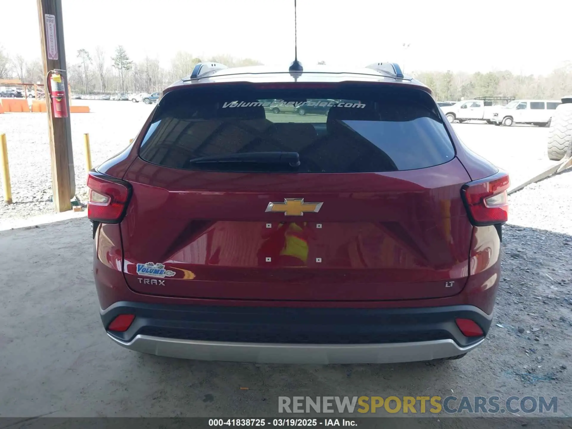 16 Фотография поврежденного автомобиля KL77LHEP4SC025590 CHEVROLET TRAX 2025