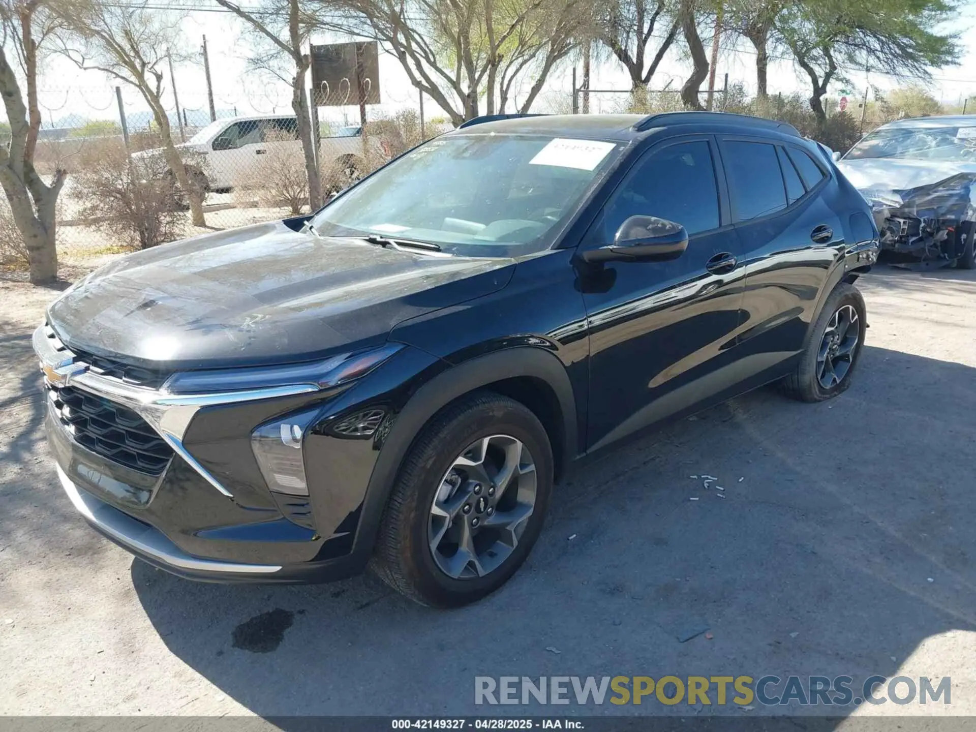 2 Photograph of a damaged car KL77LHEP4SC036671 CHEVROLET TRAX 2025