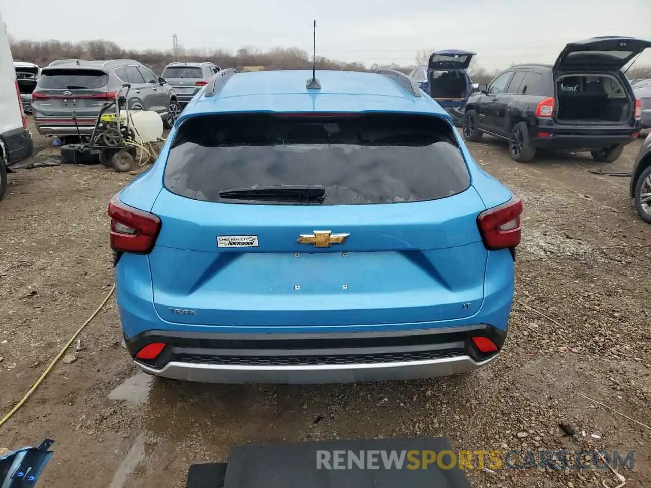 6 Фотография поврежденного автомобиля KL77LHEP4SC039392 CHEVROLET TRAX 2025