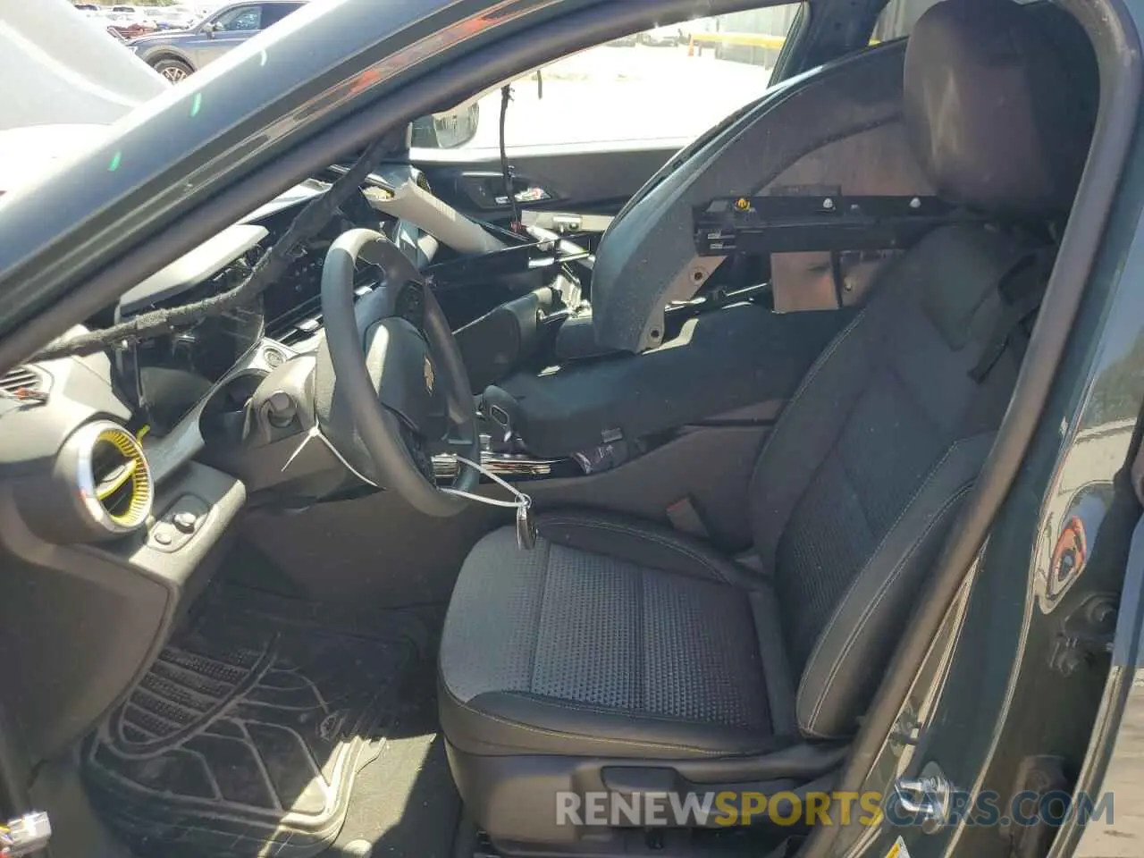7 Photograph of a damaged car KL77LHEP4SC168085 CHEVROLET TRAX 2025